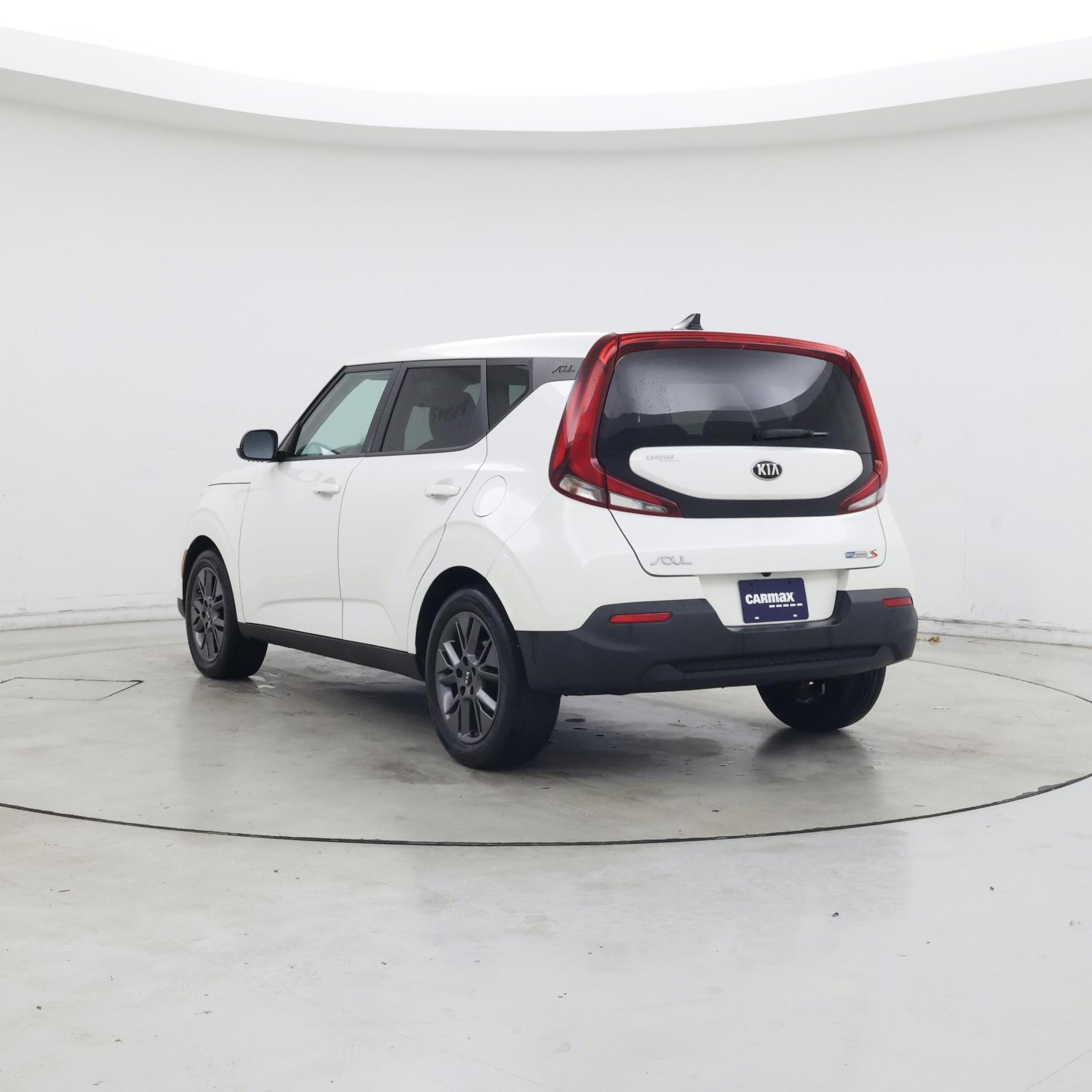 Thumbnail: 2021 Kia Soul - 2