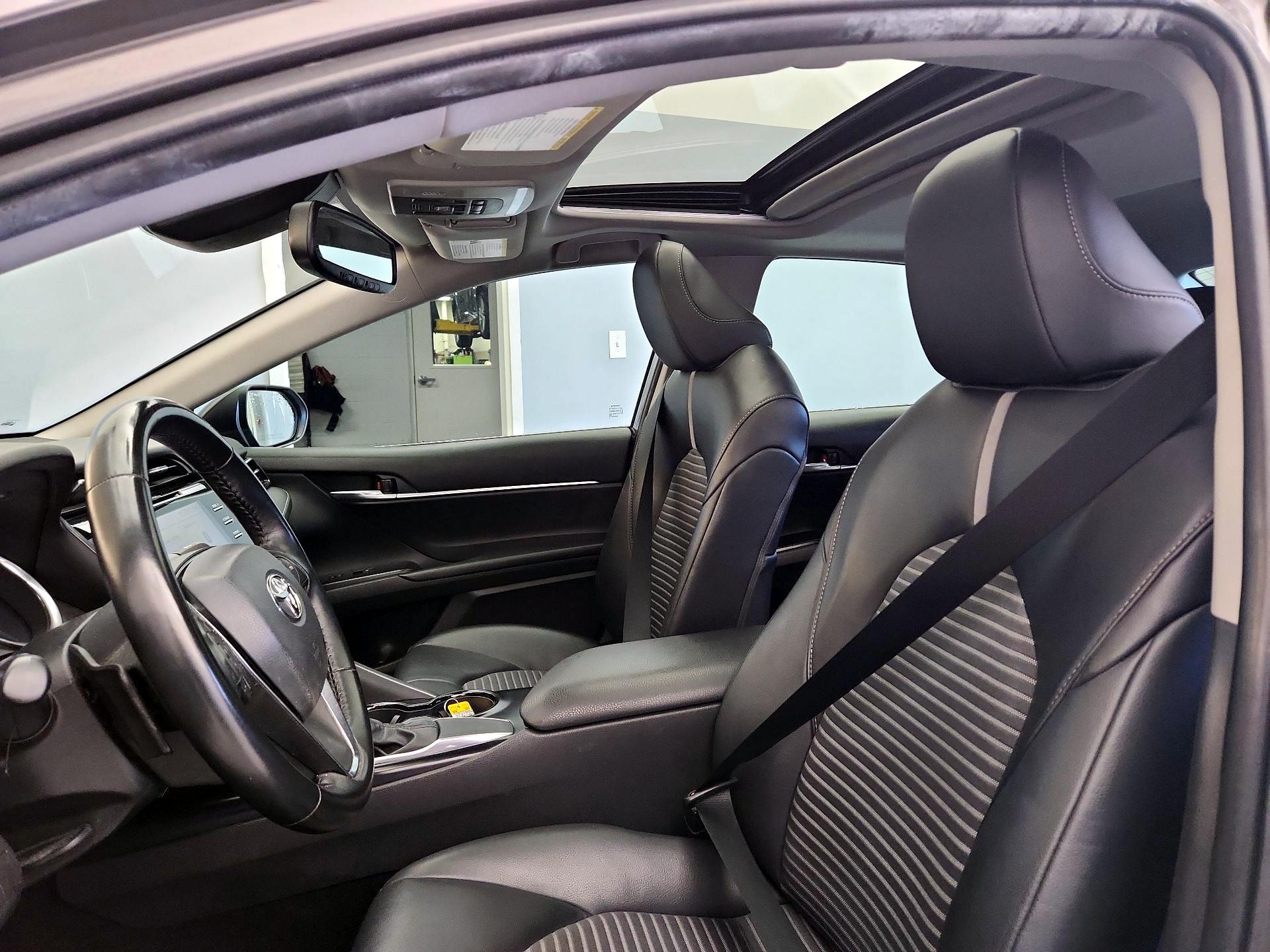 Thumbnail: 2020 Toyota Camry - 19