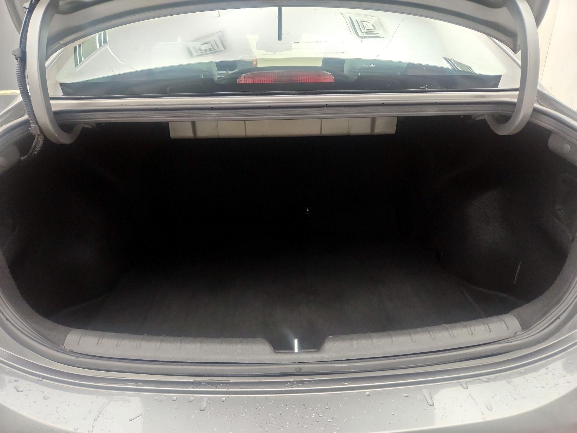 Thumbnail: 2022 Kia Rio - 20