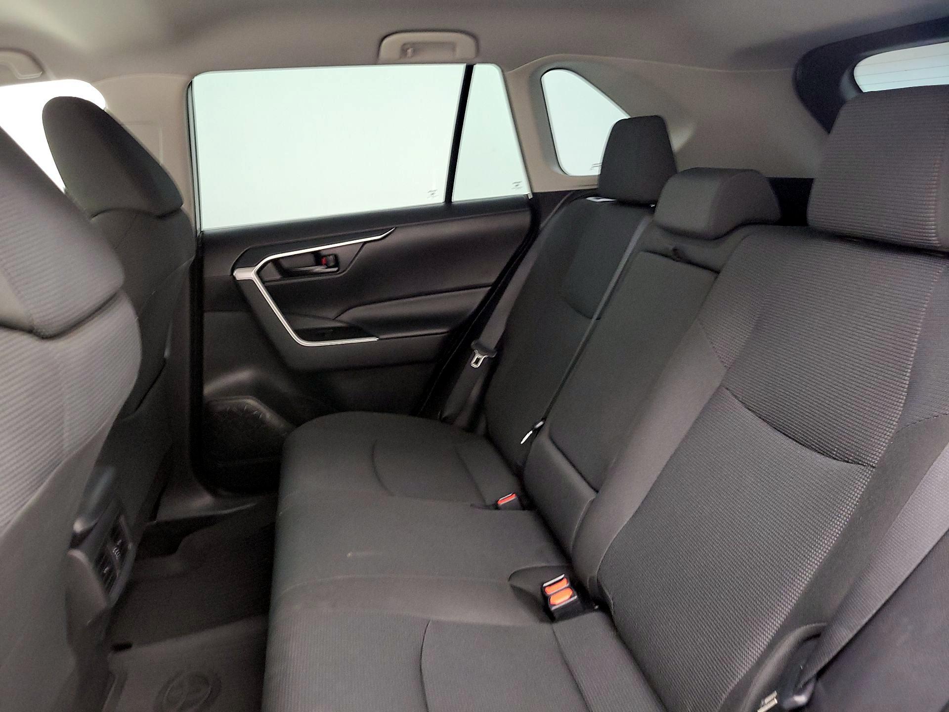 Thumbnail: 2023 Toyota RAV4 - 19