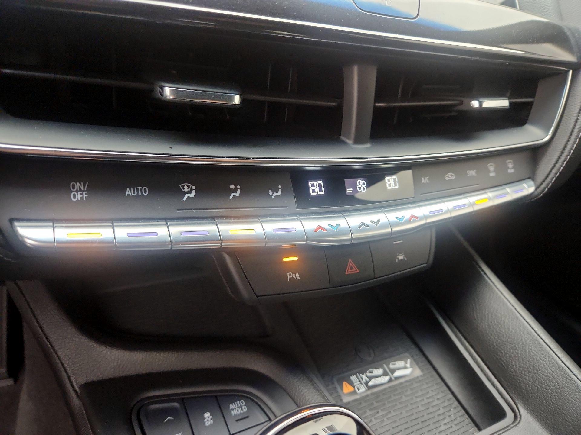 Thumbnail: 2023 Cadillac CT5 - 16