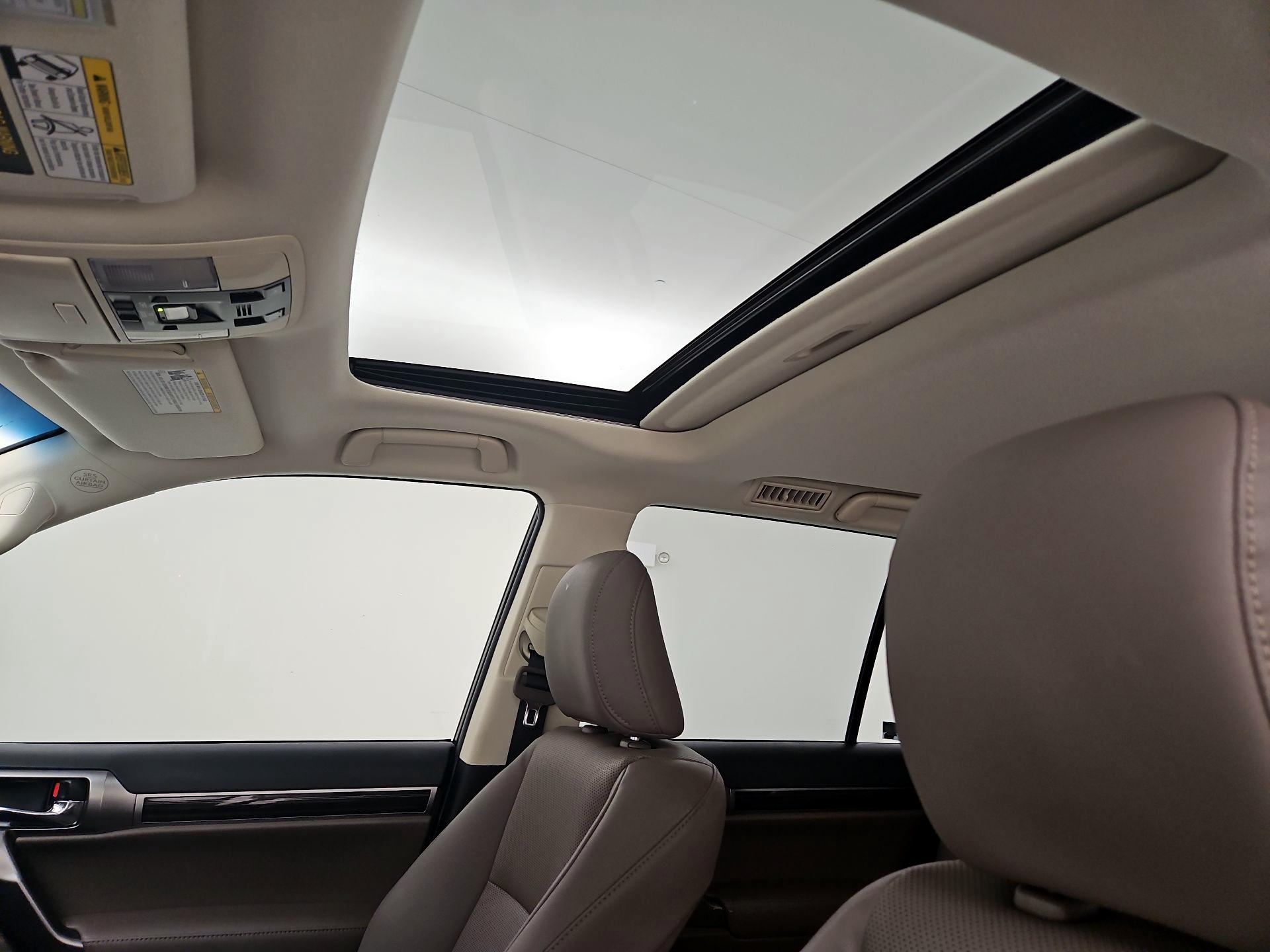 Thumbnail: 2023 Lexus GX - 20