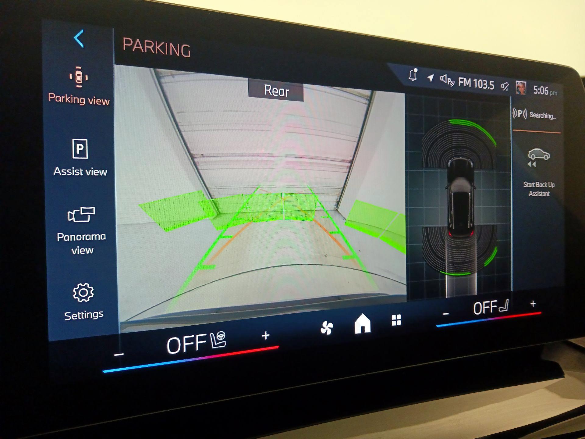 Thumbnail: 2024 BMW X1 - 15