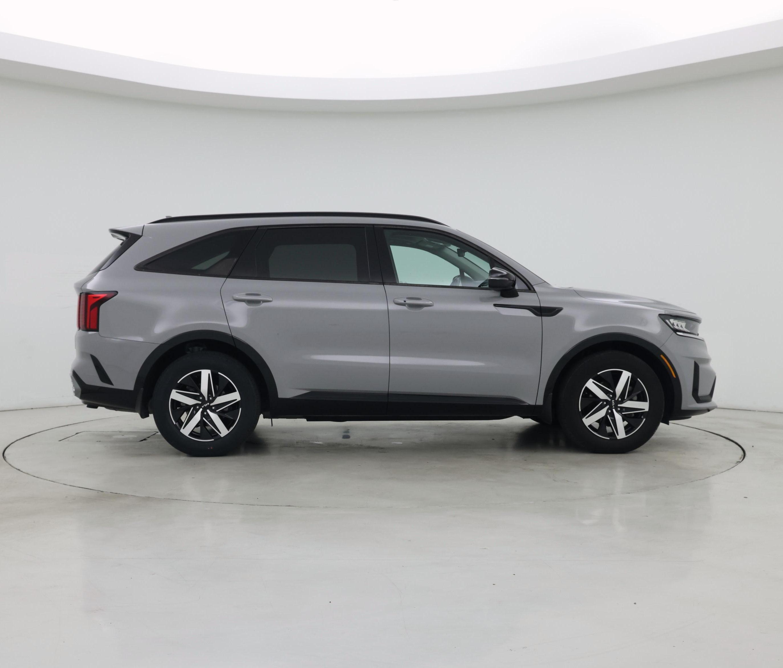 Thumbnail: 2023 Kia Sorento - 7