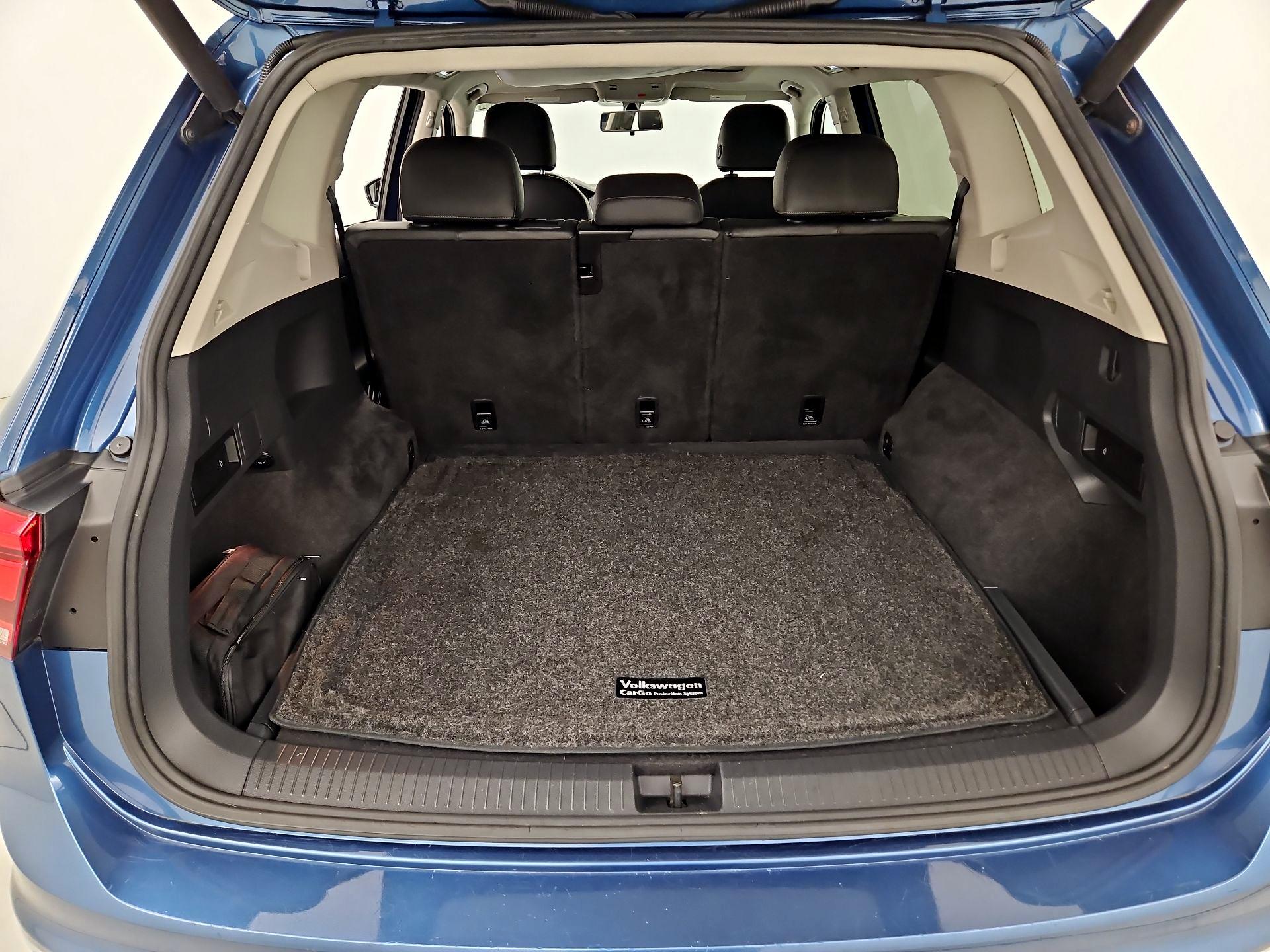 Thumbnail: 2018 Volkswagen Tiguan - 20