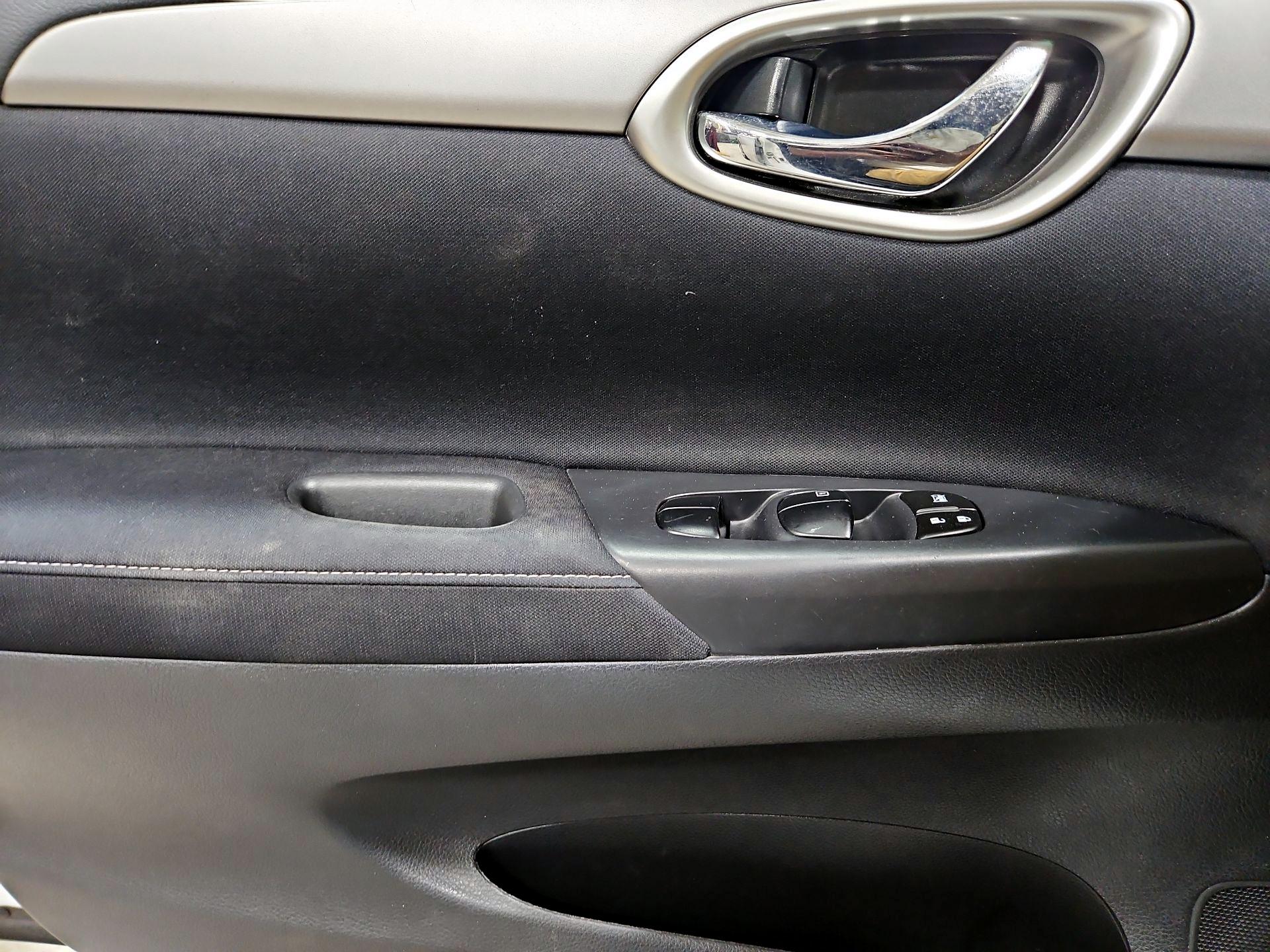 Thumbnail: 2014 Nissan Sentra - 12