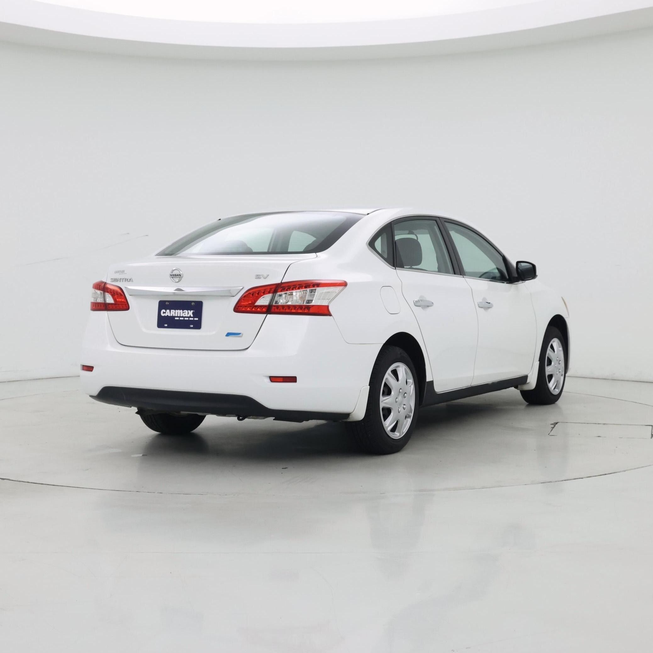 Thumbnail: 2014 Nissan Sentra - 8