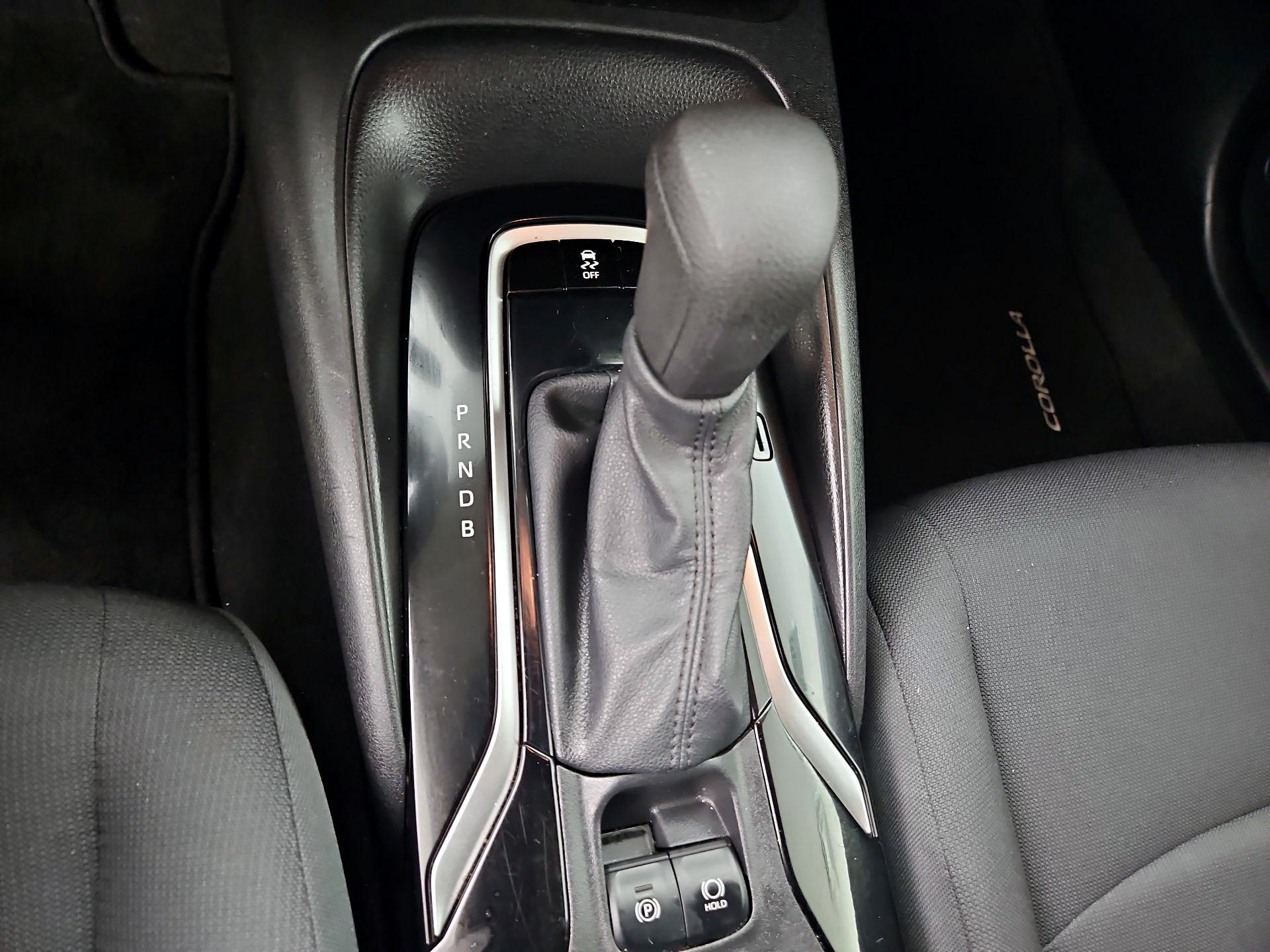 Thumbnail: 2021 Toyota Corolla - 17