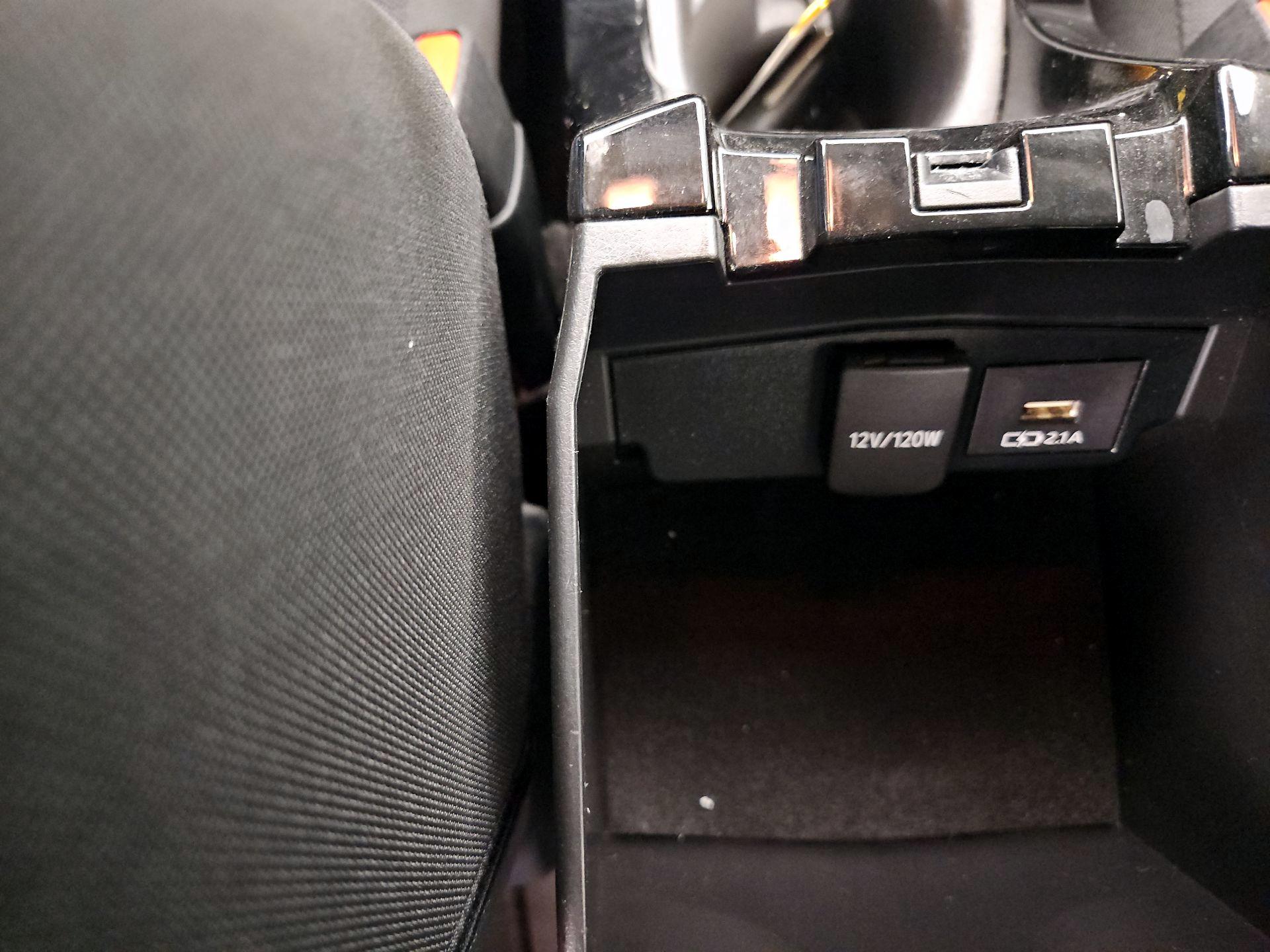 Thumbnail: 2021 Toyota Corolla - 18