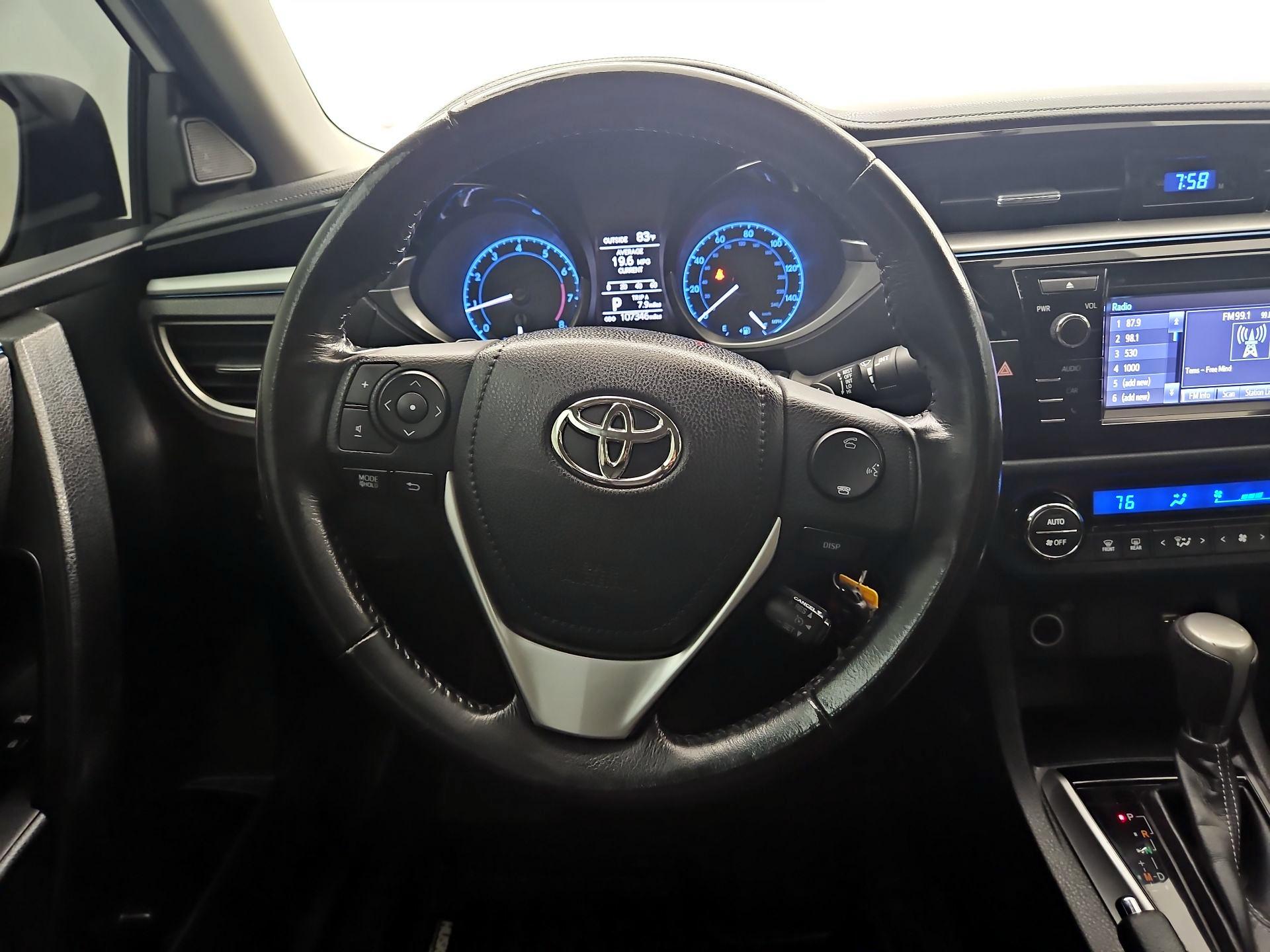 Thumbnail: 2016 Toyota Corolla - 10