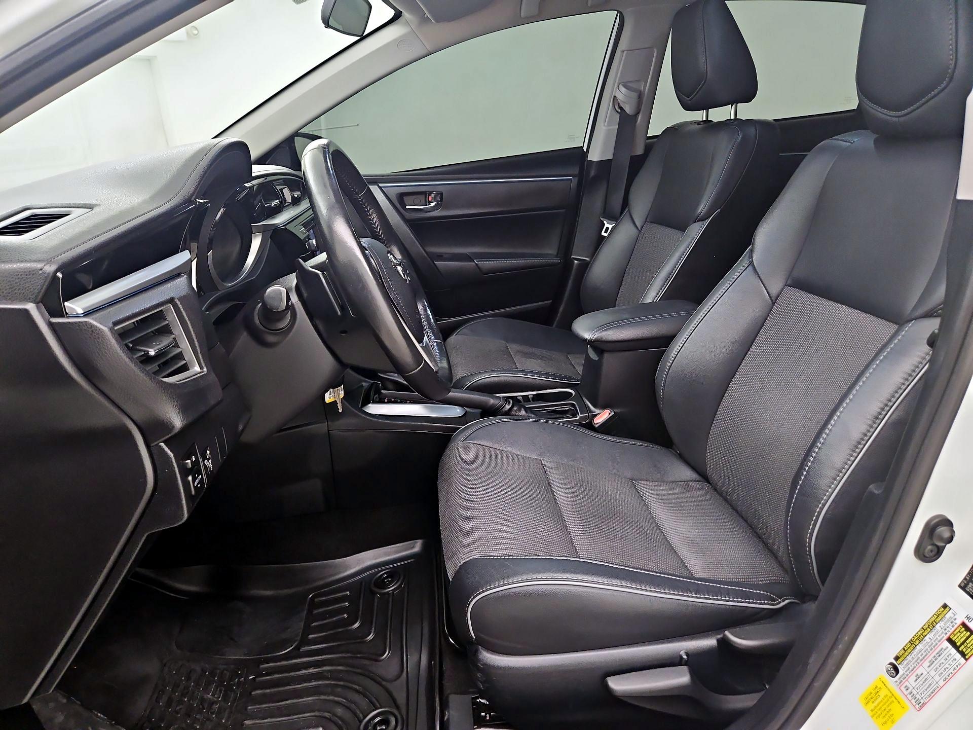 Thumbnail: 2016 Toyota Corolla - 11