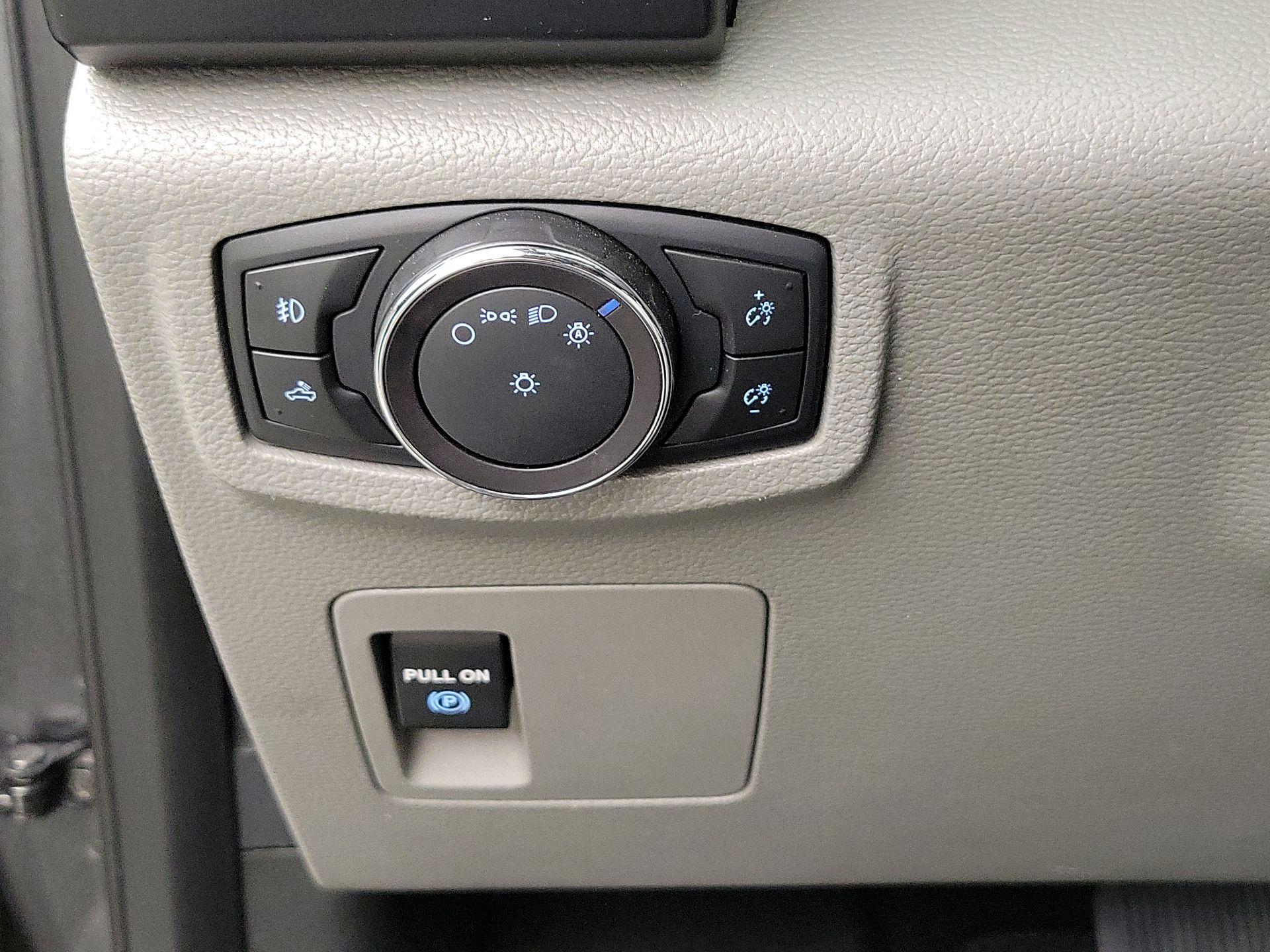 Thumbnail: 2018 Ford F-150 - 13