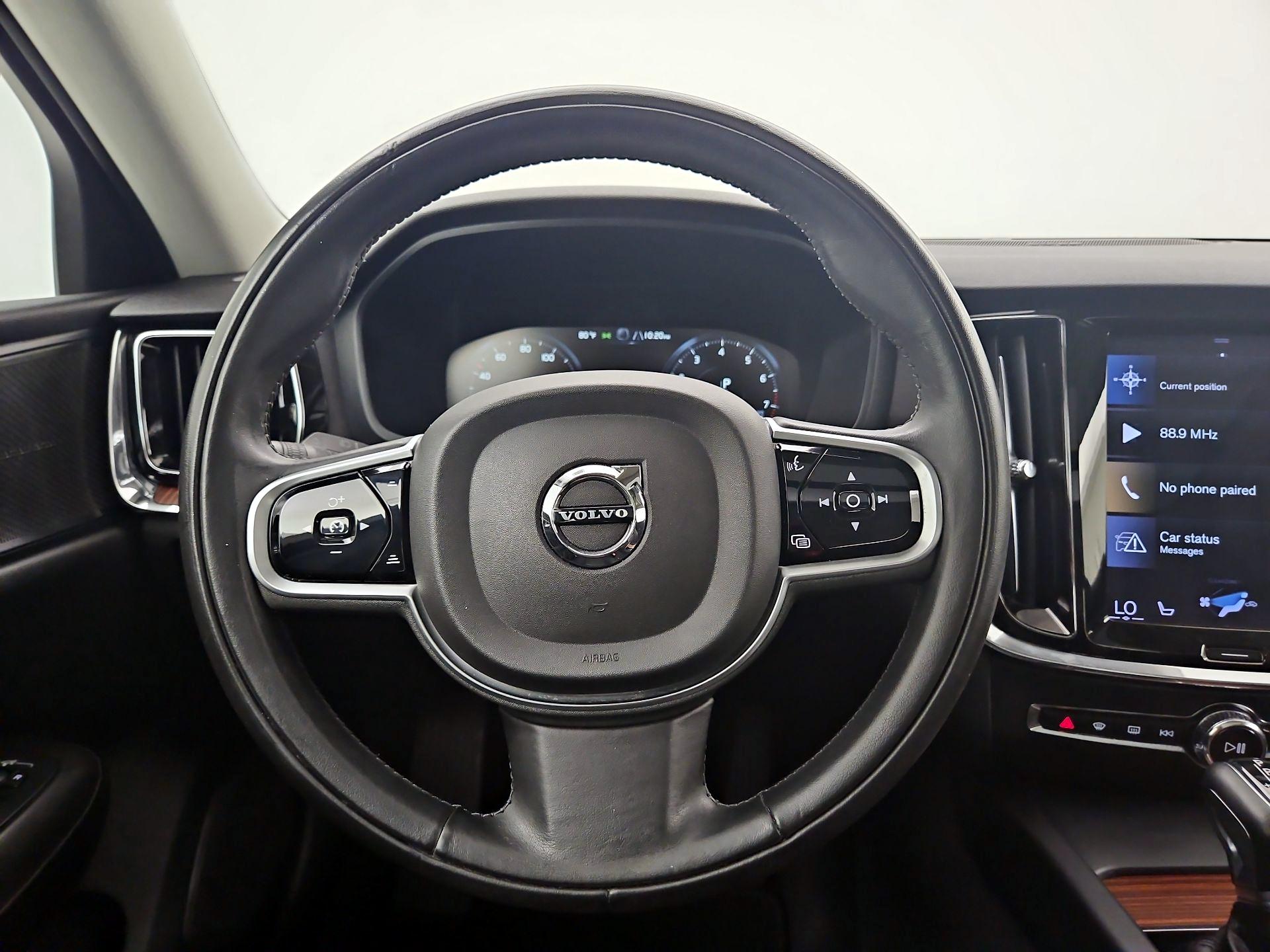Thumbnail: 2019 Volvo S60 - 10