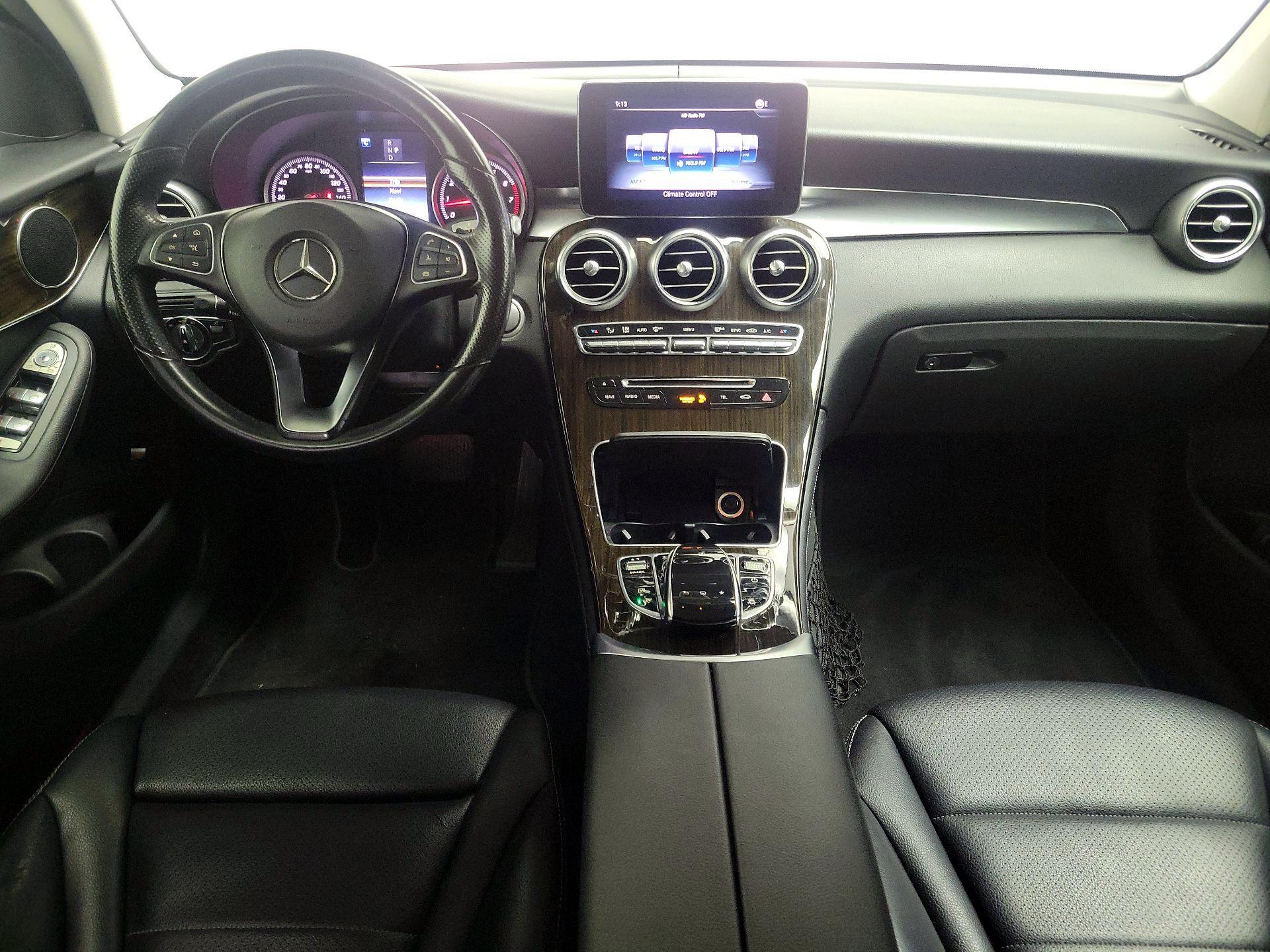 Thumbnail: 2016 Mercedes-Benz GLC - 9