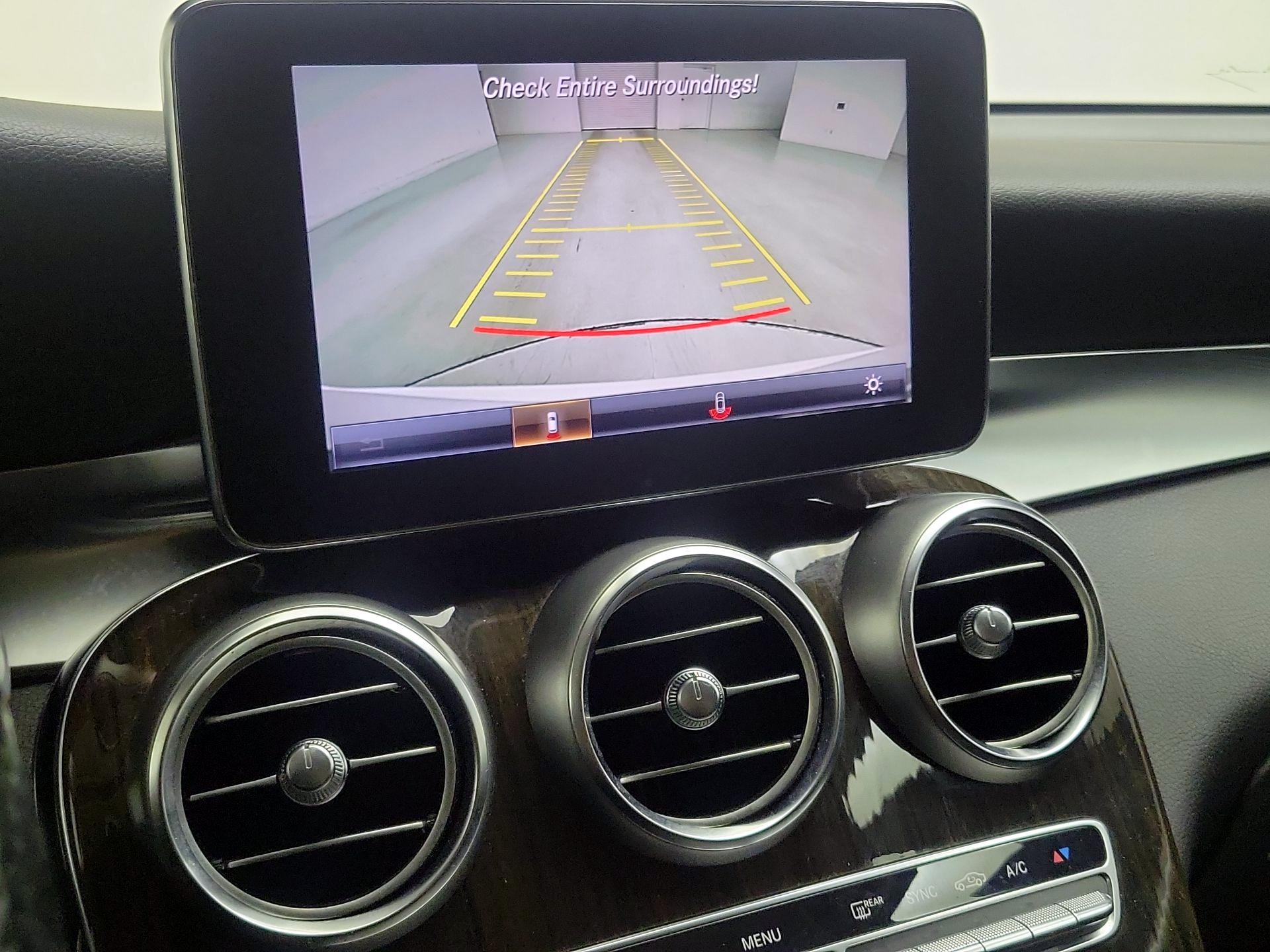 Thumbnail: 2016 Mercedes-Benz GLC - 15
