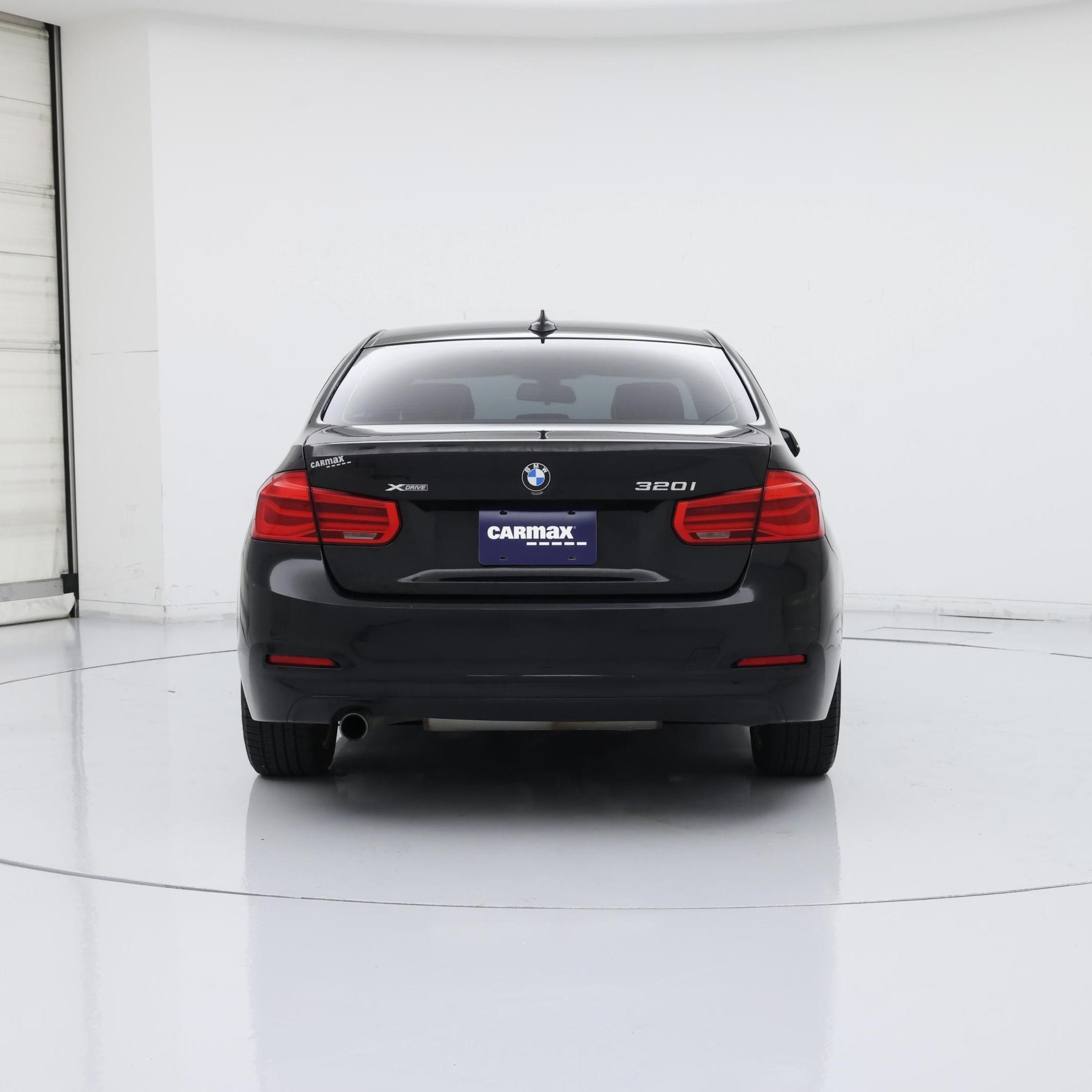 Thumbnail: 2017 BMW 3 Series - 6
