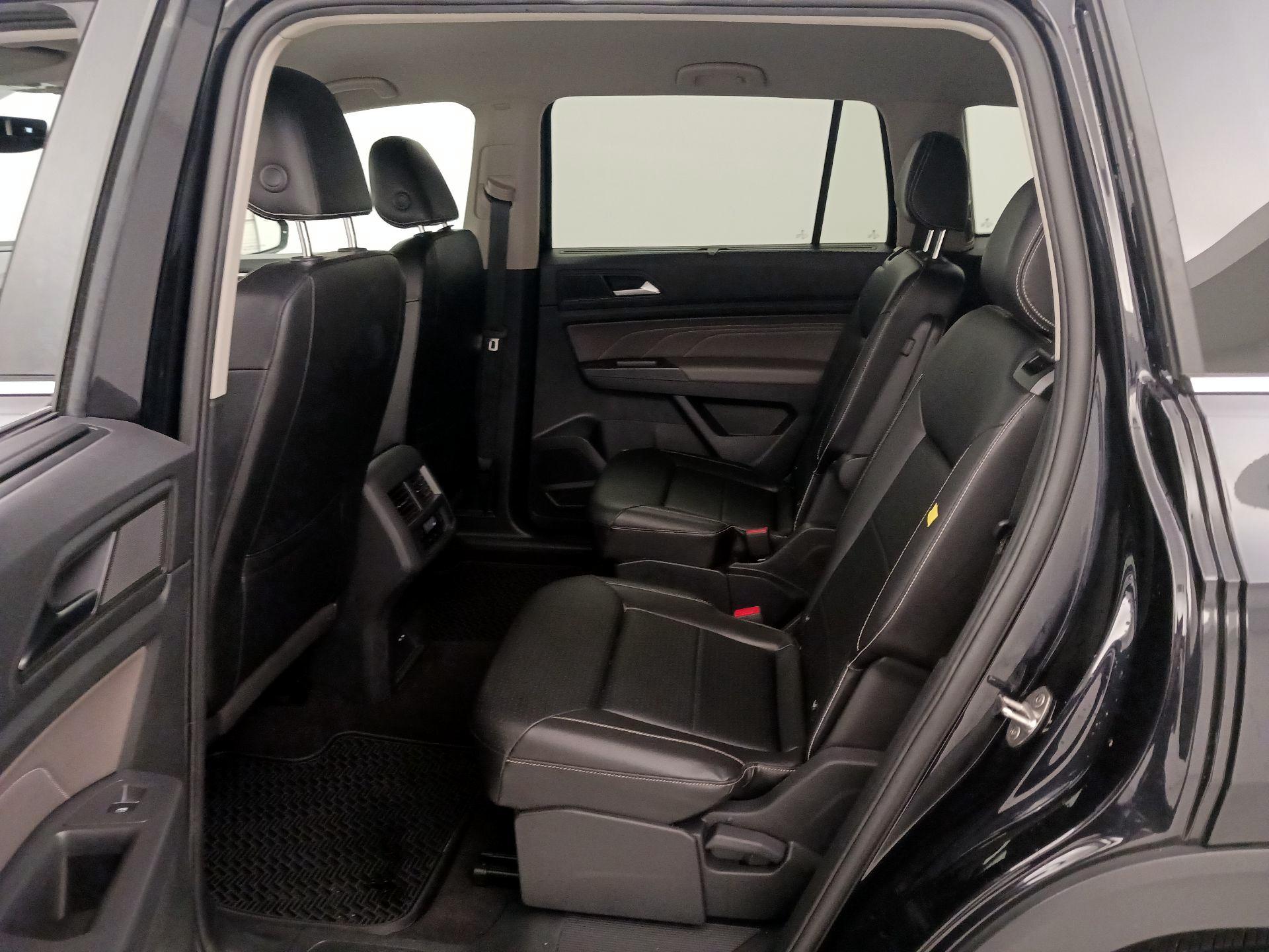 Thumbnail: 2021 Volkswagen Atlas - 19