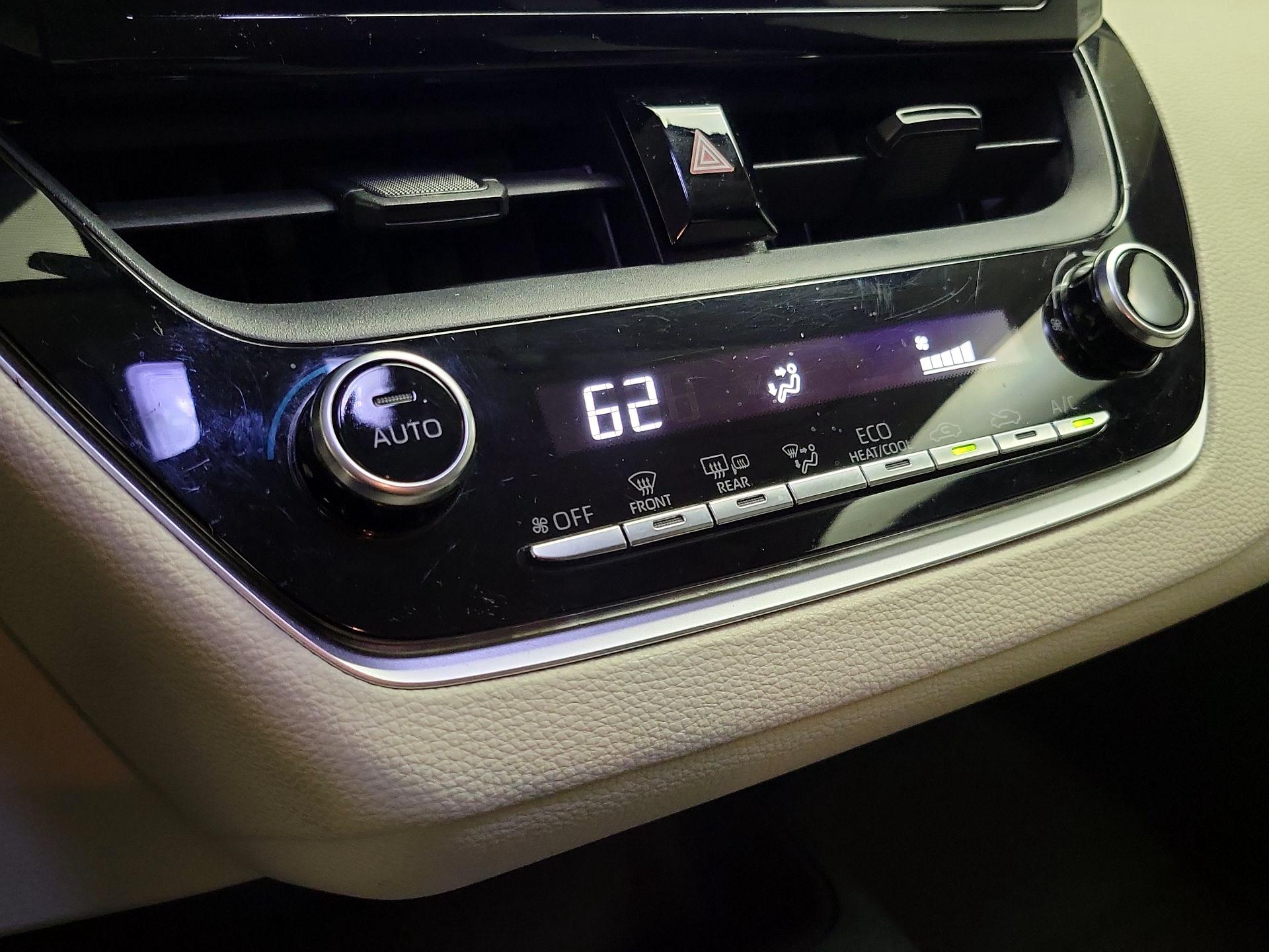 Thumbnail: 2020 Toyota Corolla - 16