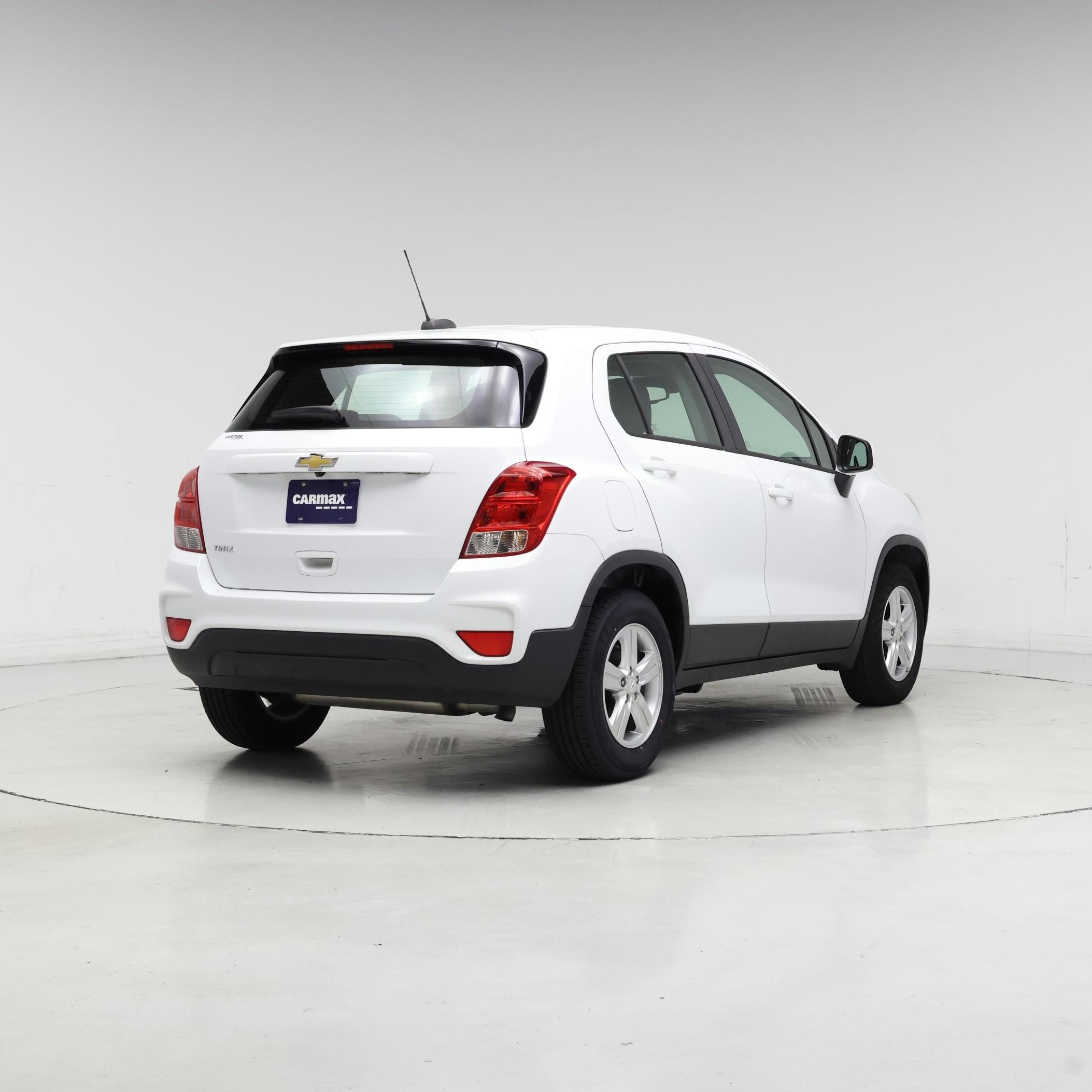Thumbnail: 2021 Chevrolet Trax - 8