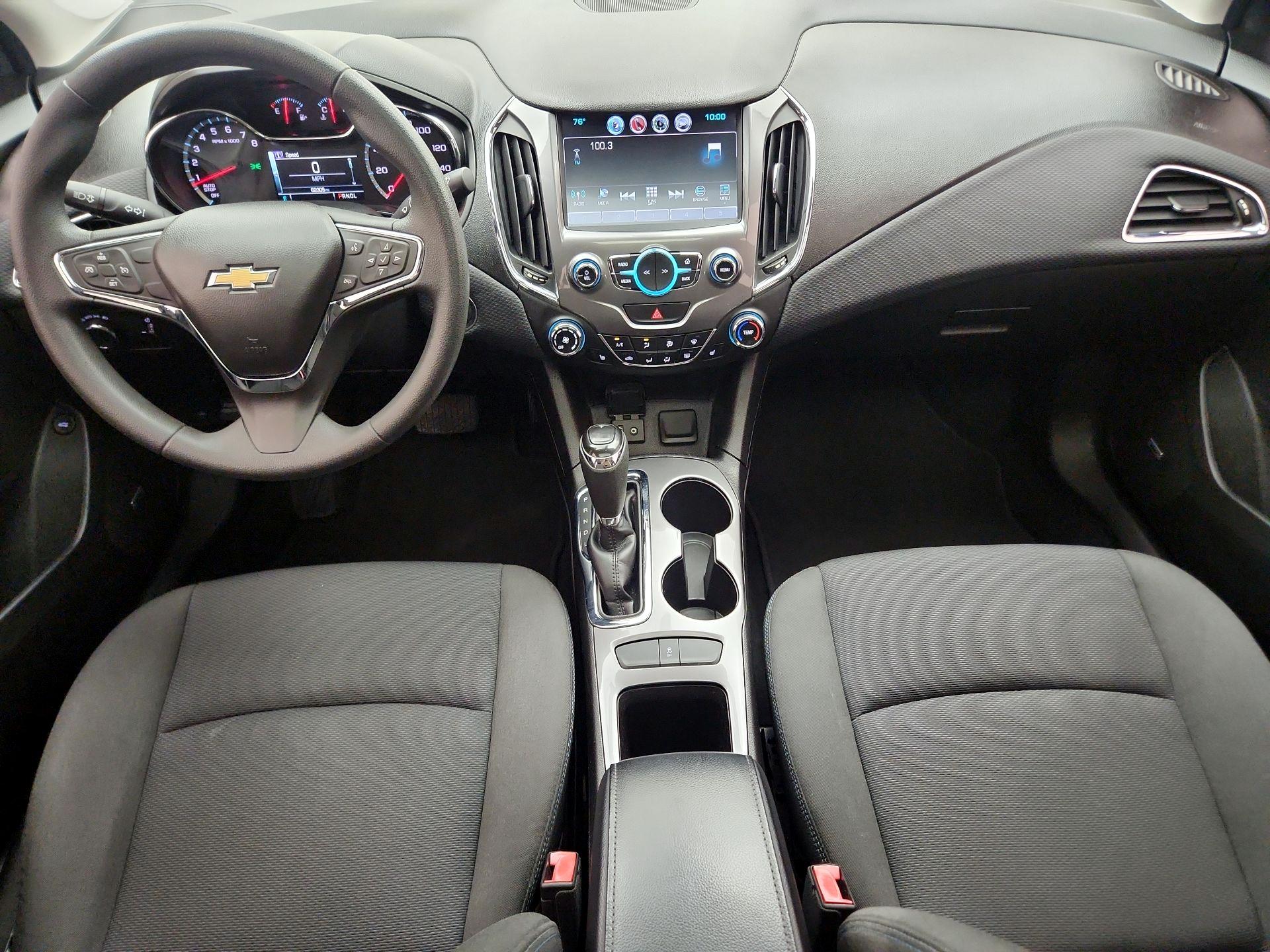 Thumbnail: 2016 Chevrolet Cruze - 9