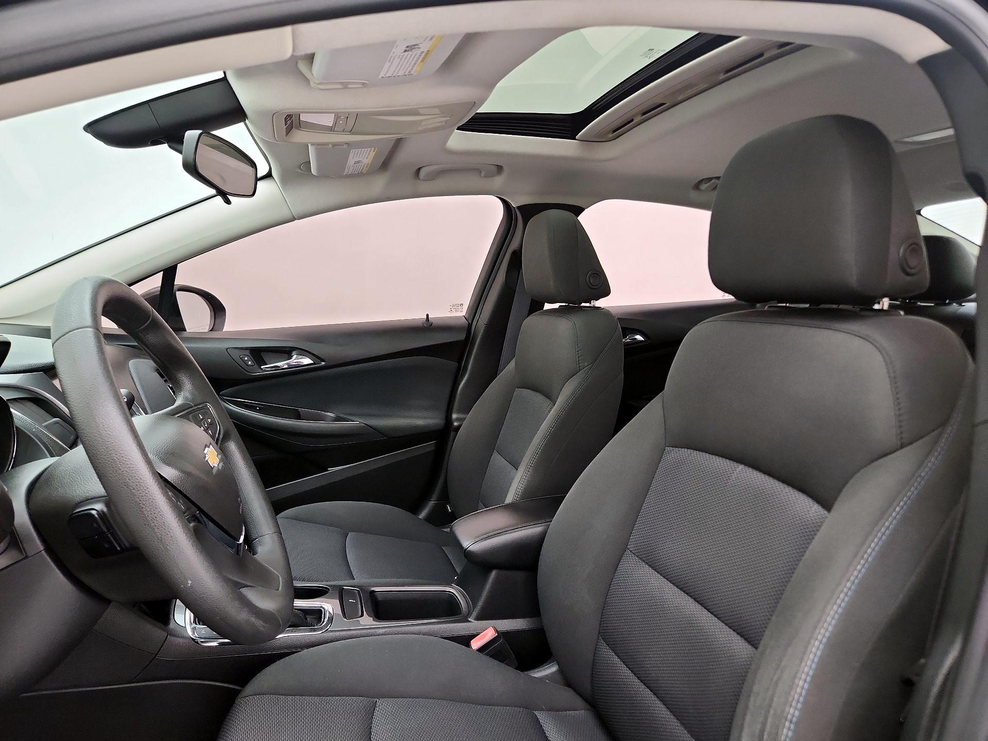 Thumbnail: 2016 Chevrolet Cruze - 19