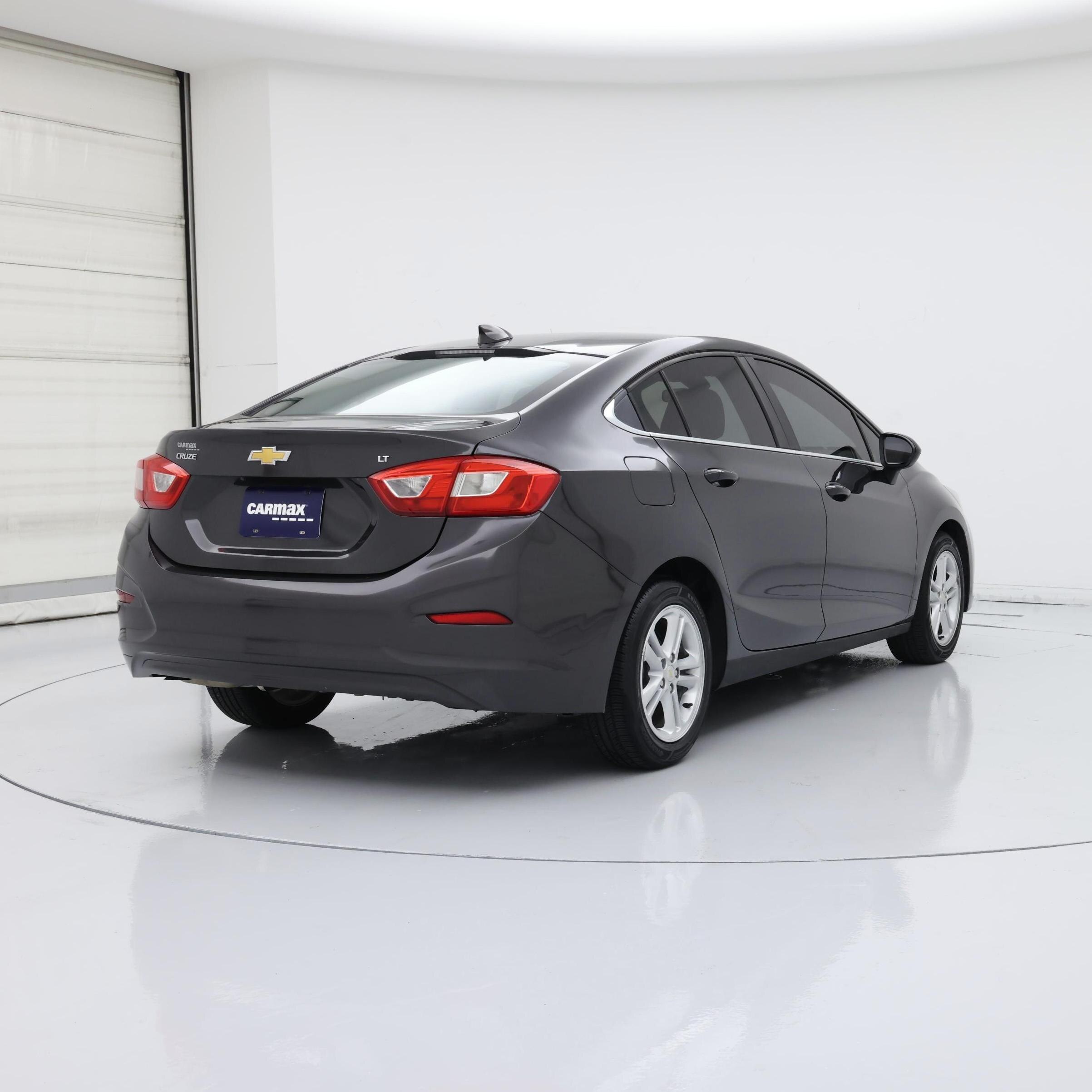 Thumbnail: 2016 Chevrolet Cruze - 8