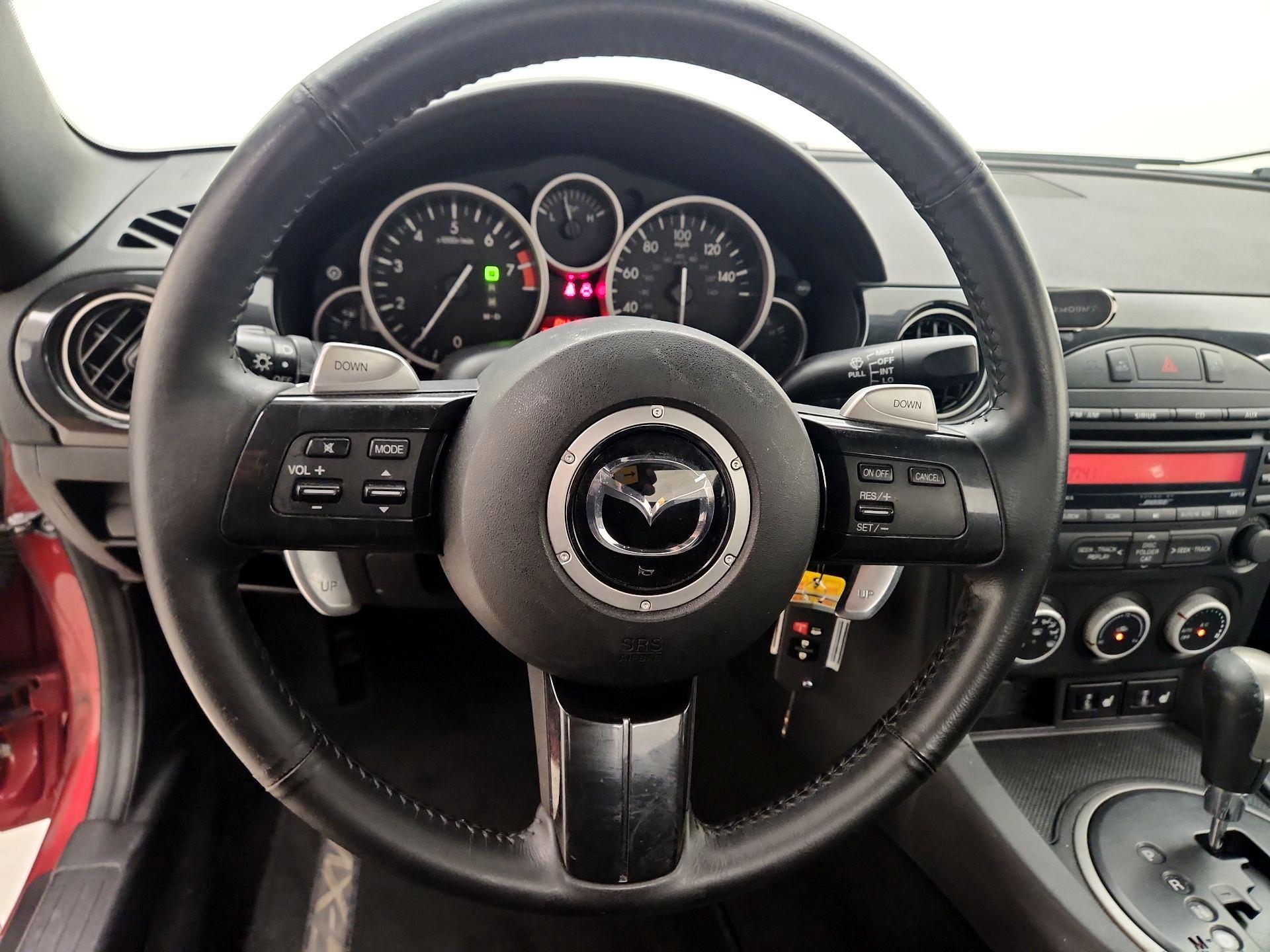 Thumbnail: 2015 Mazda MX-5 Miata - 10