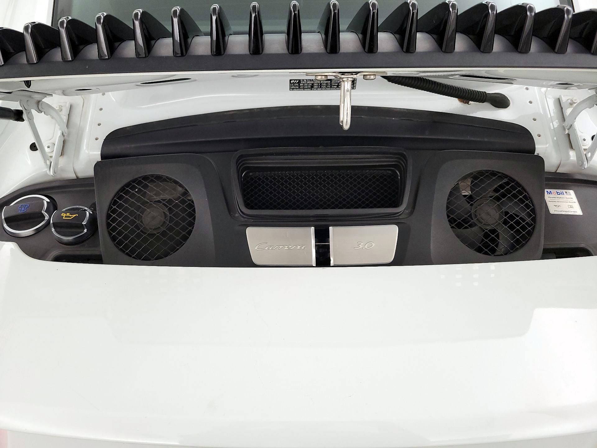 Thumbnail: 2019 Porsche 911 - 20