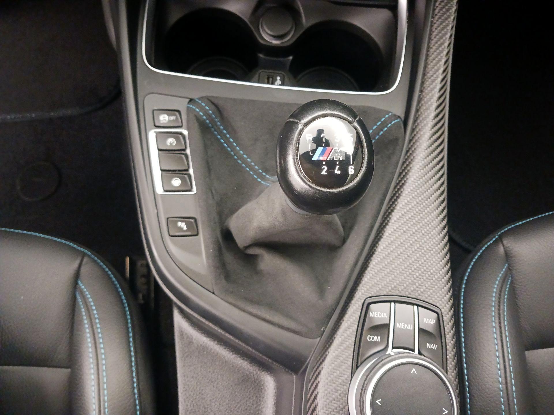 Thumbnail: 2020 BMW M2 - 18