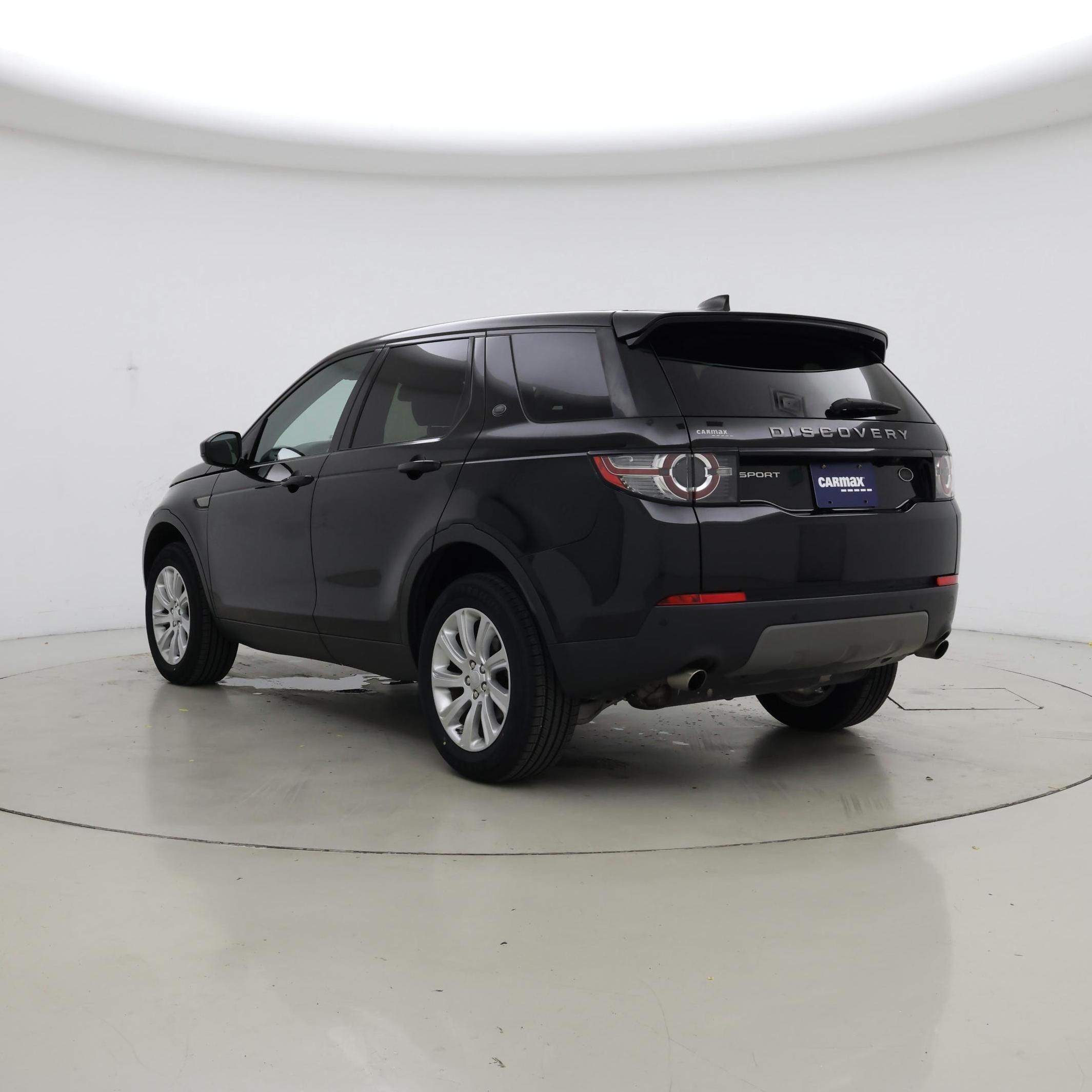 Thumbnail: 2019 Land Rover Discovery Sport - 2