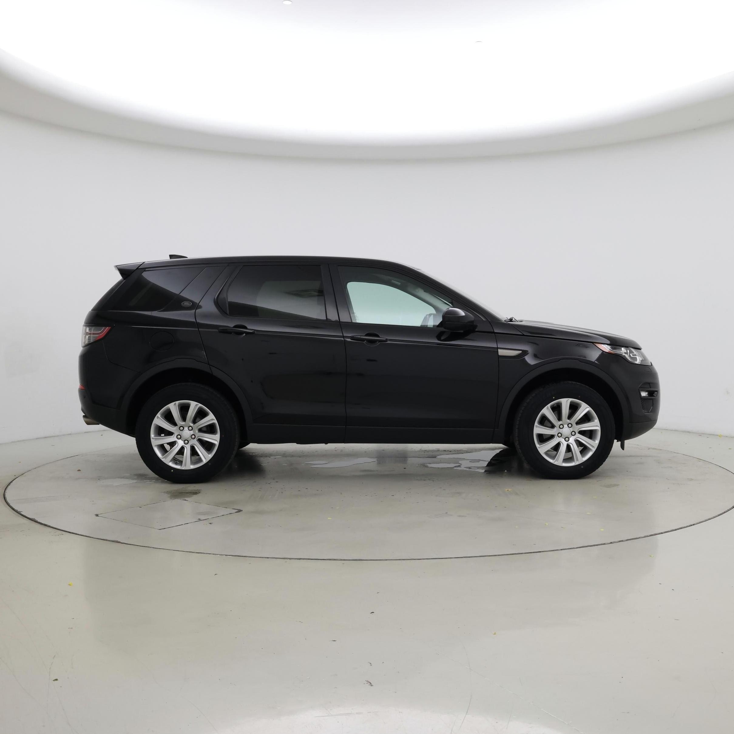 Thumbnail: 2019 Land Rover Discovery Sport - 7