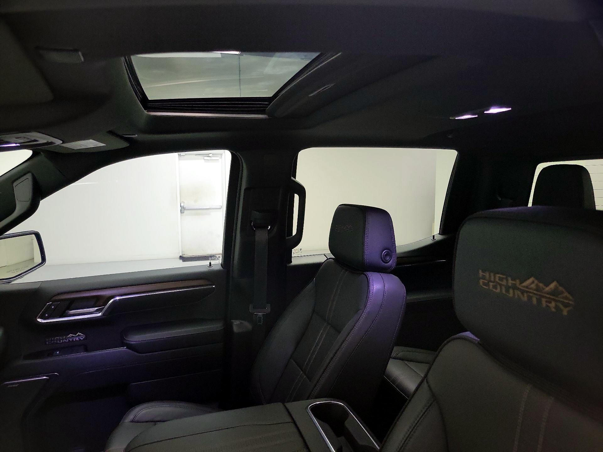 Thumbnail: 2024 Chevrolet Silverado 1500 - 20