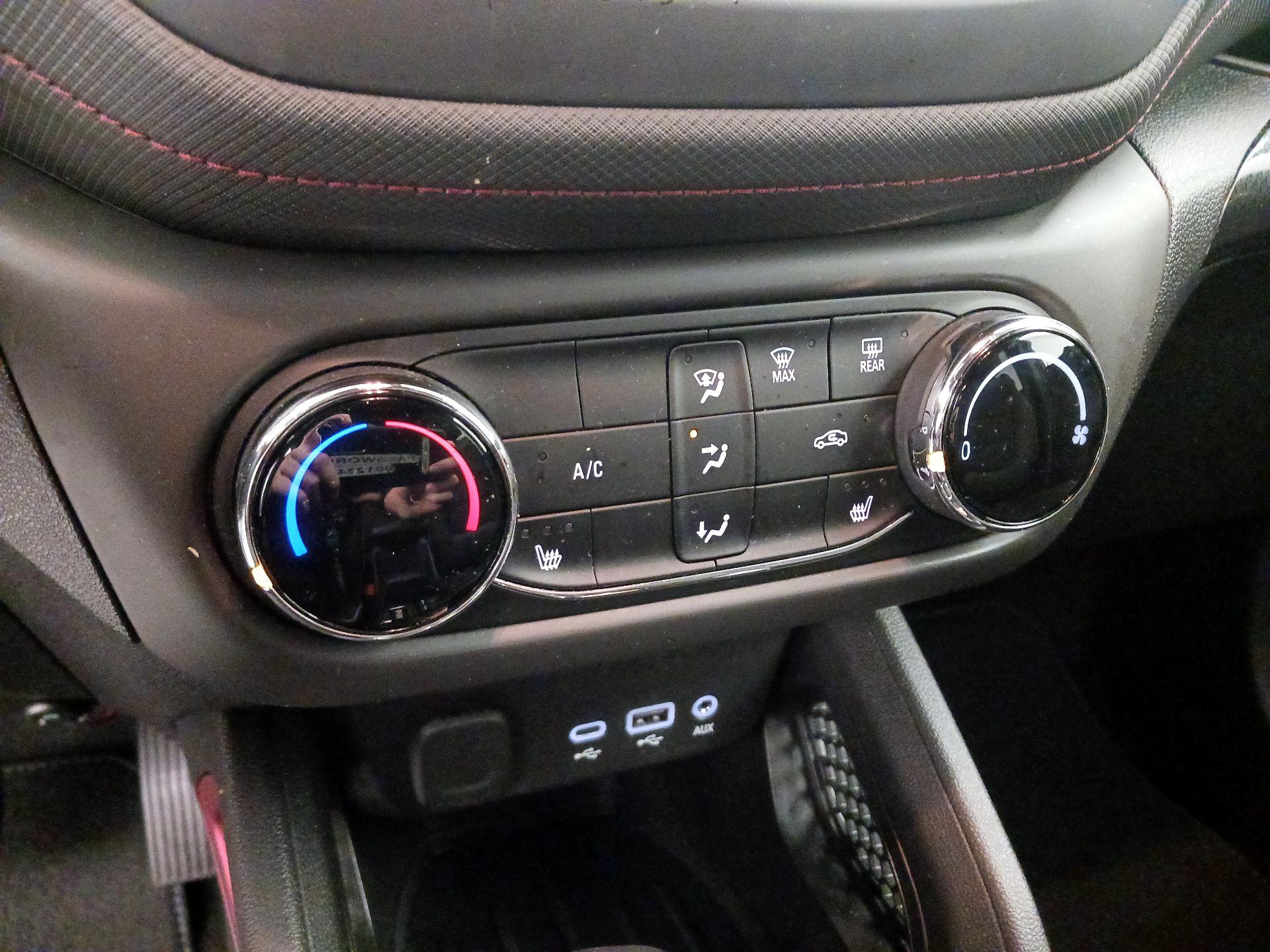 Thumbnail: 2021 Chevrolet TrailBlazer - 16