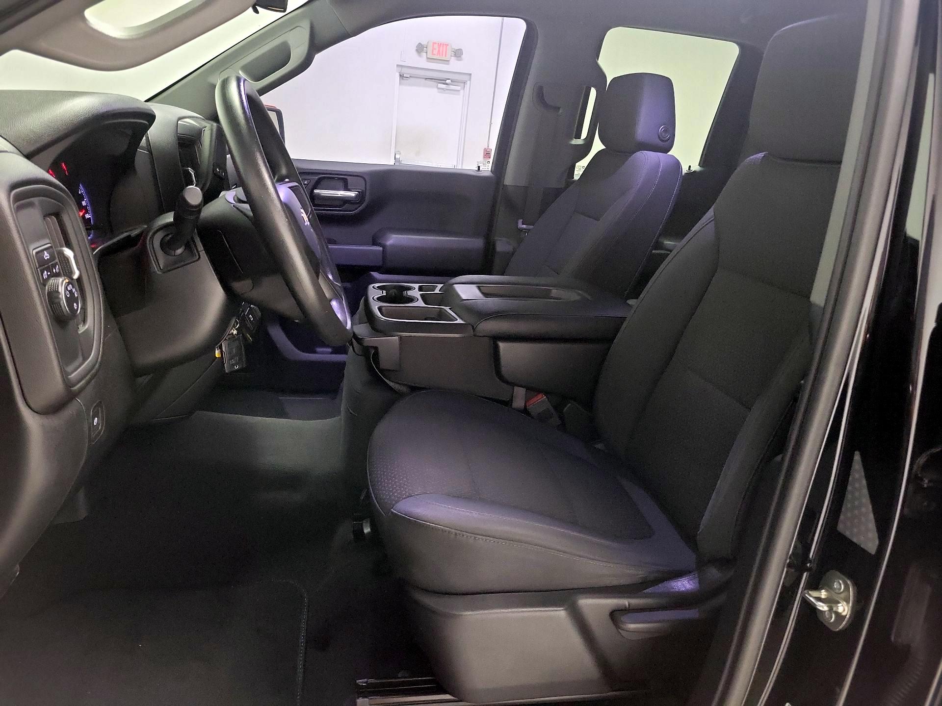 Thumbnail: 2019 Chevrolet Silverado 1500 - 11