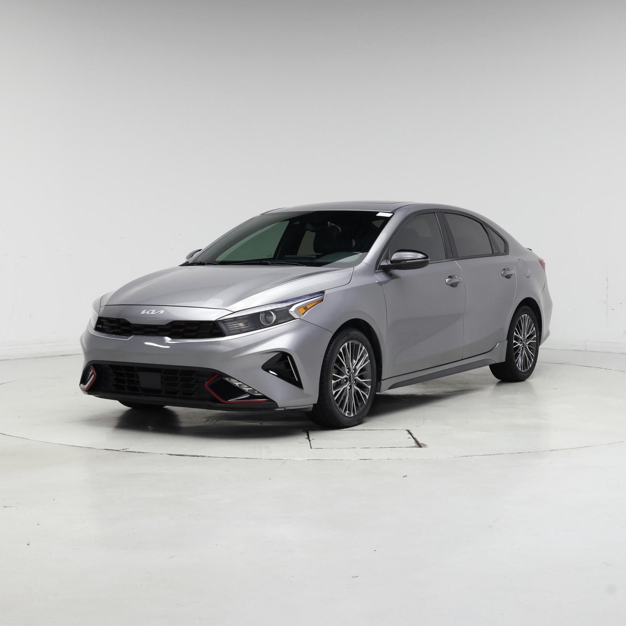 Thumbnail: 2022 Kia Forte - 4