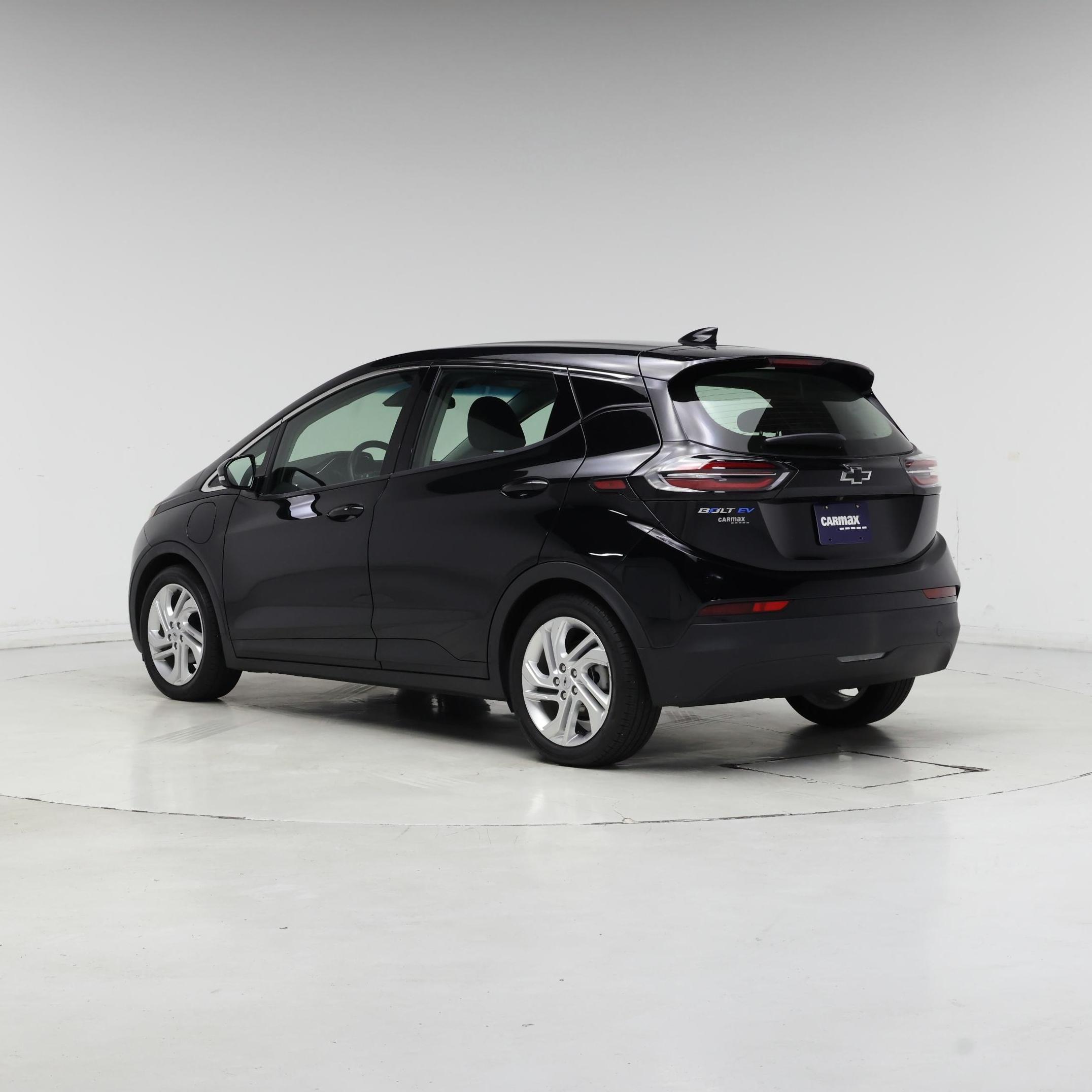 Thumbnail: 2023 Chevrolet Bolt EV - 2