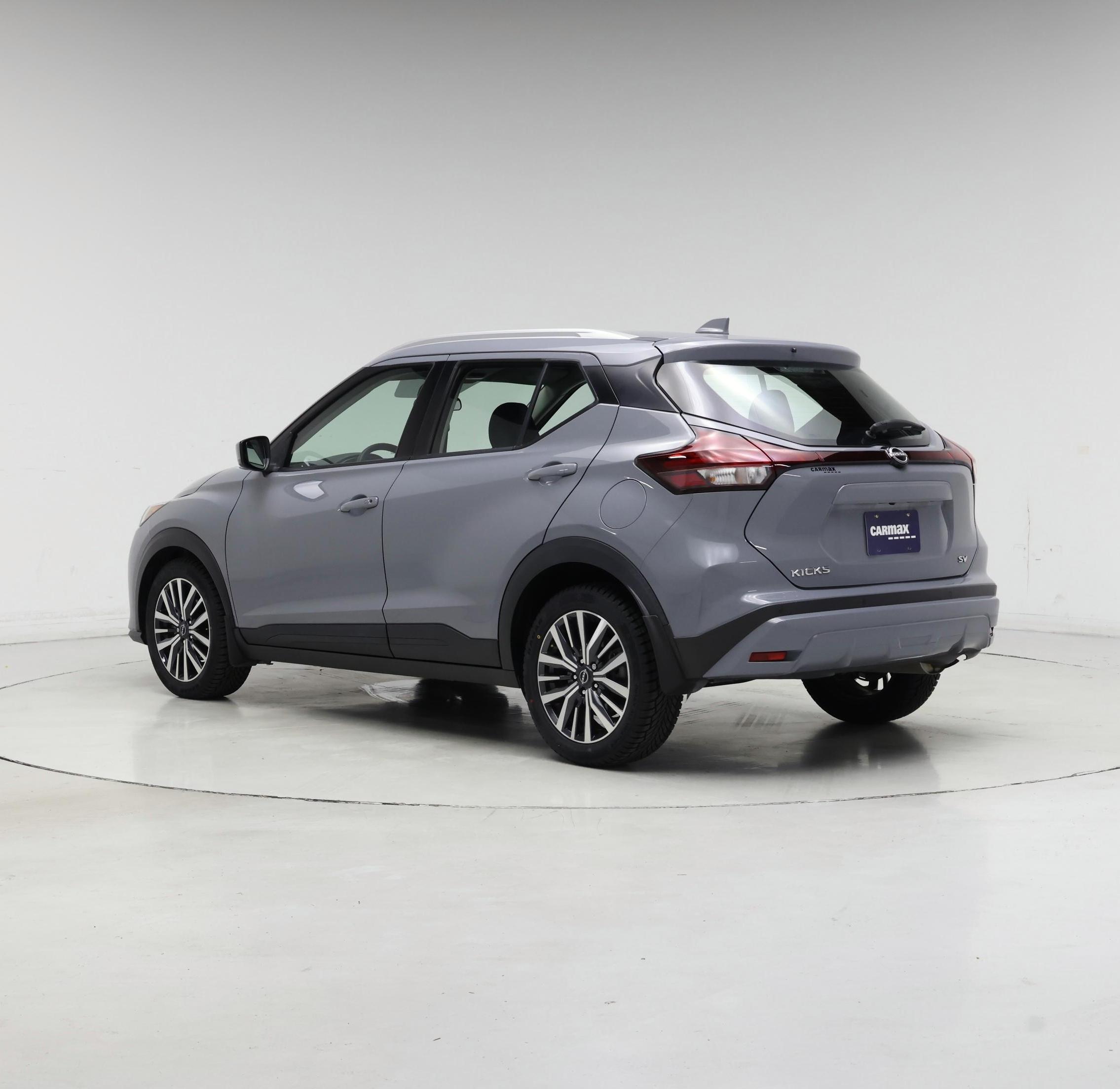 Thumbnail: 2022 Nissan Kicks - 2