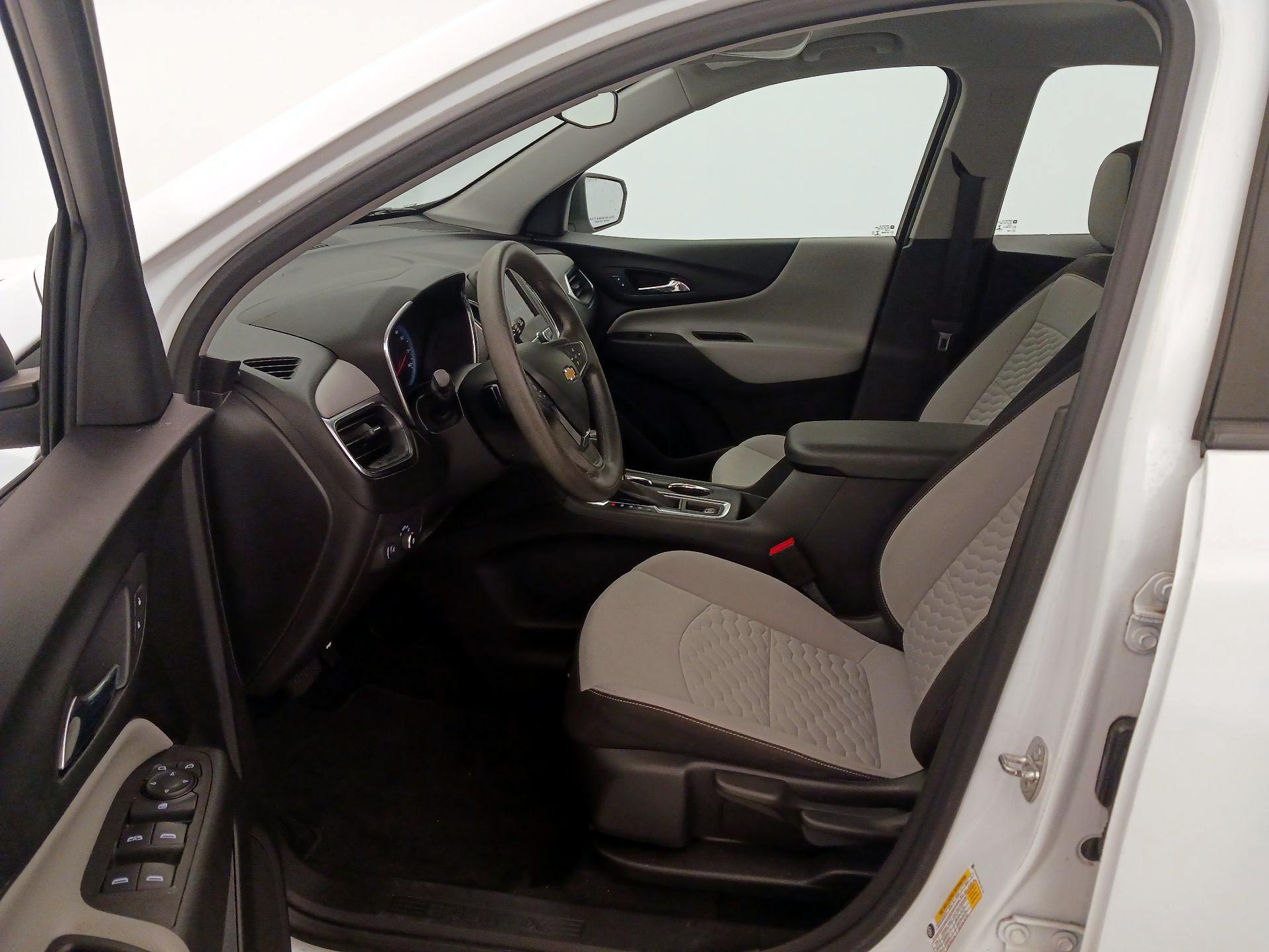 Thumbnail: 2021 Chevrolet Equinox - 11