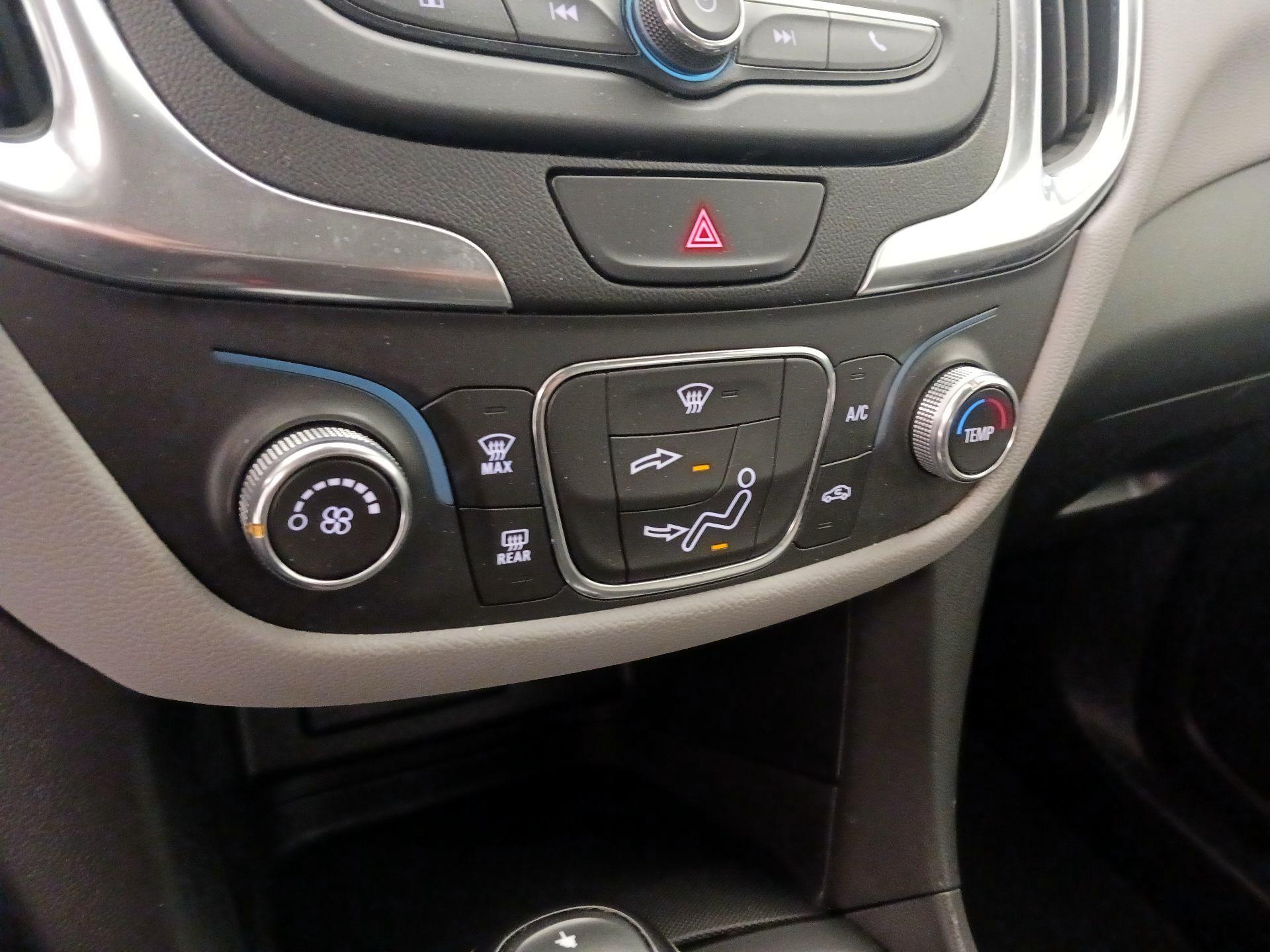 Thumbnail: 2021 Chevrolet Equinox - 16