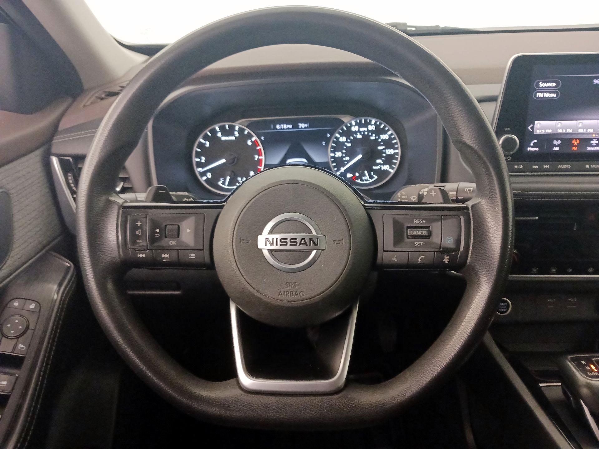 Thumbnail: 2021 Nissan Rogue - 10