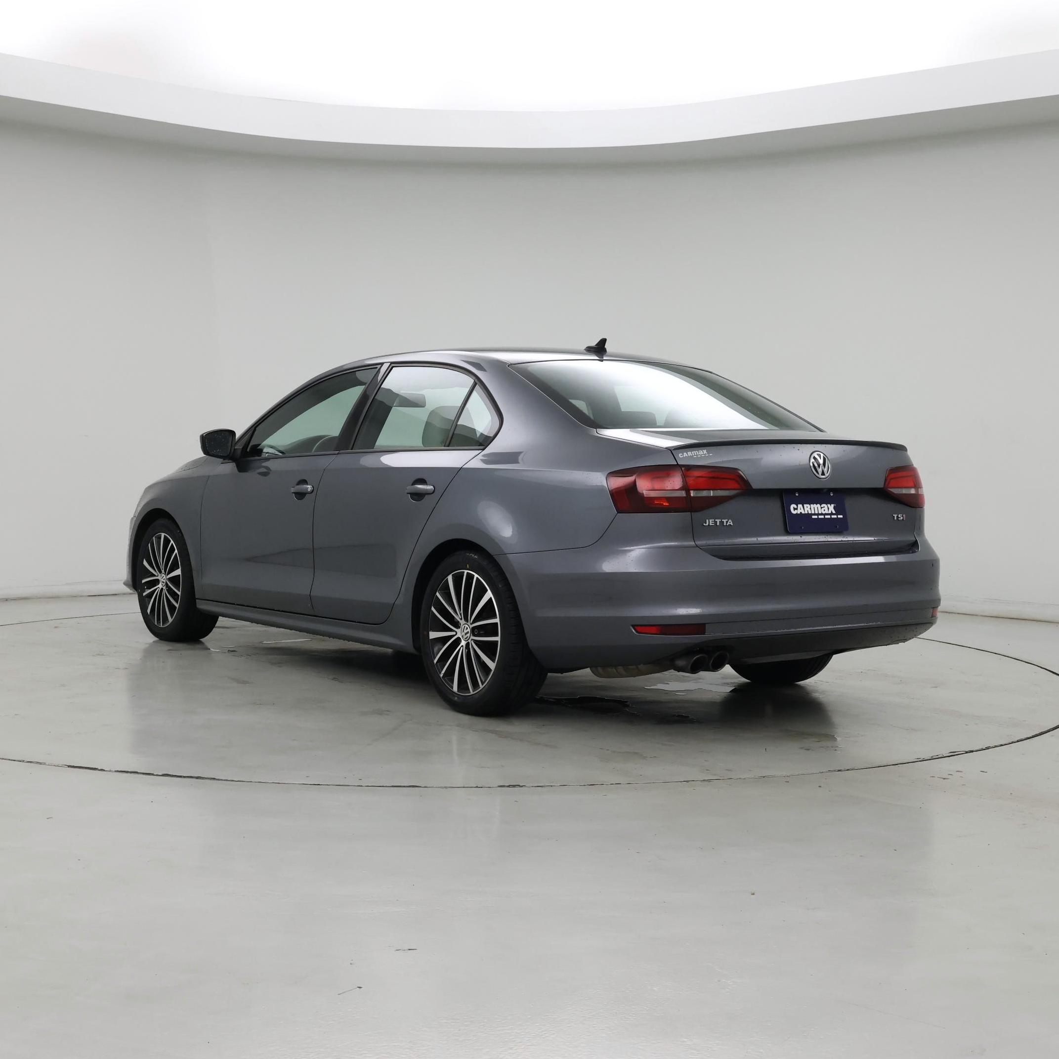Thumbnail: 2016 Volkswagen Jetta - 2