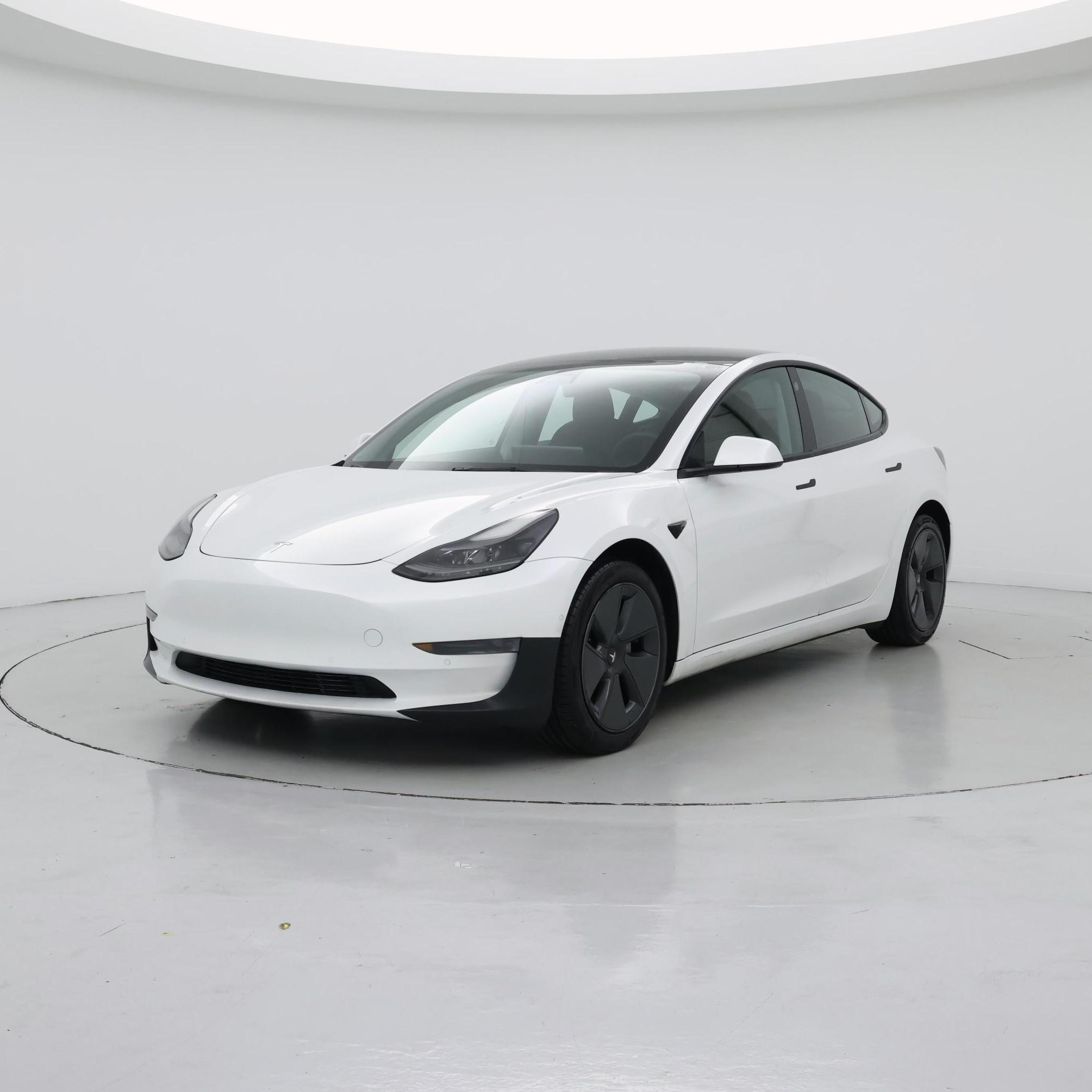 Thumbnail: 2021 Tesla Model 3 - 4
