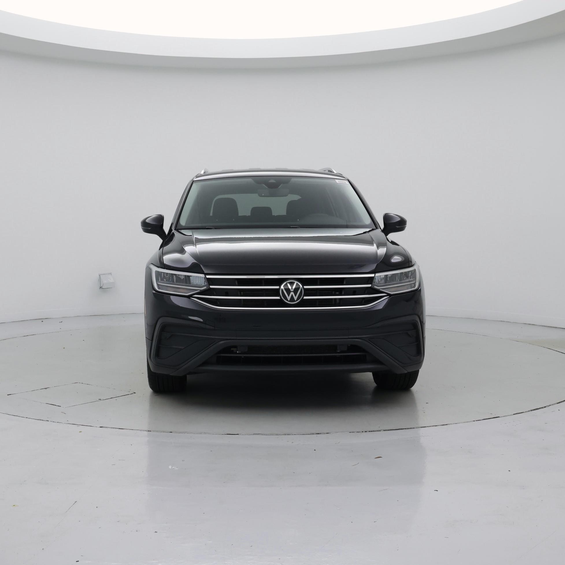 Thumbnail: 2022 Volkswagen Tiguan - 5