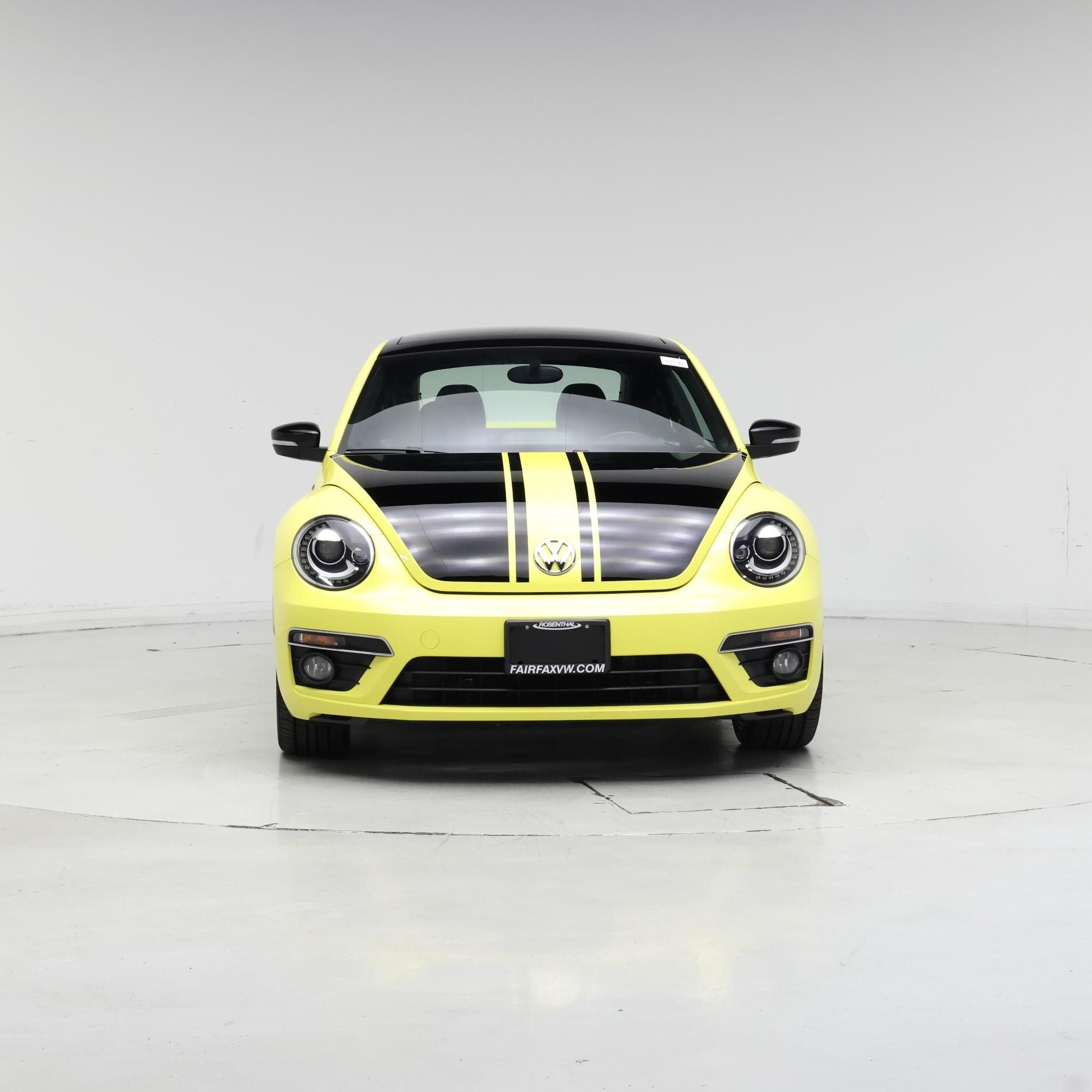 Thumbnail: 2014 Volkswagen Beetle - 5