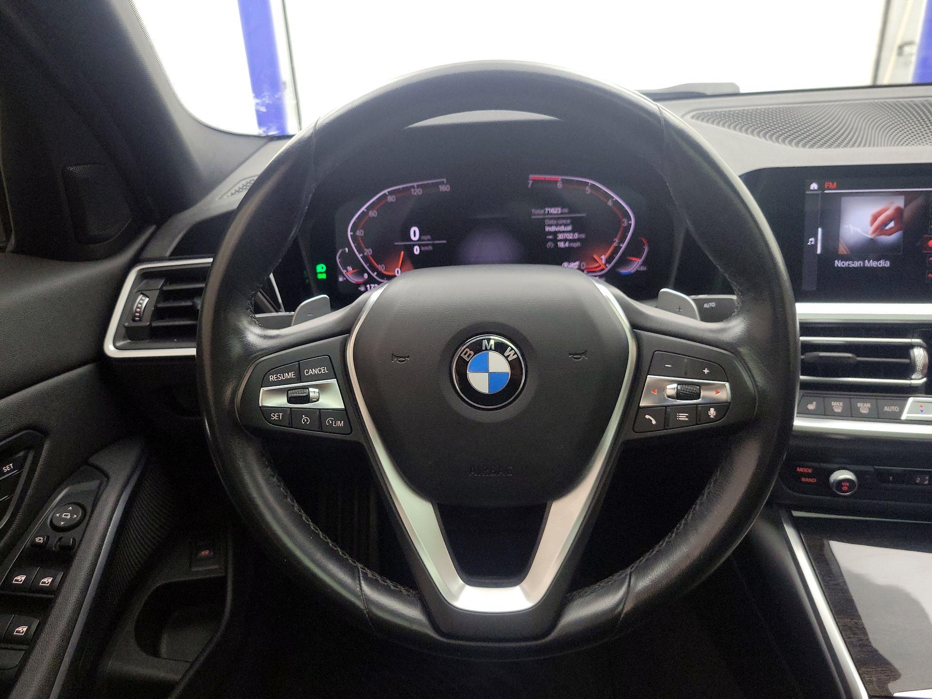 Thumbnail: 2020 BMW 3 Series - 10