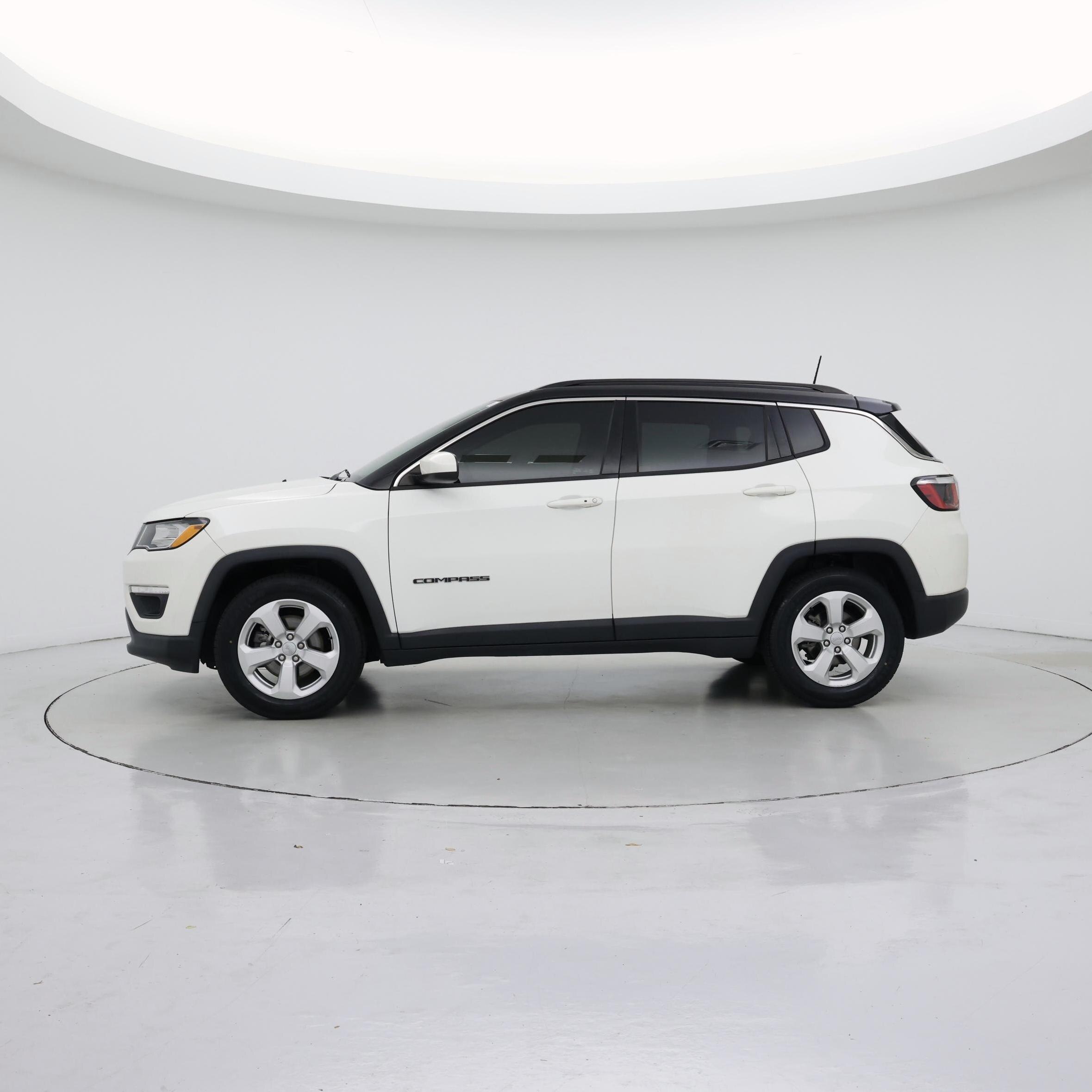 Thumbnail: 2020 Jeep Compass - 3