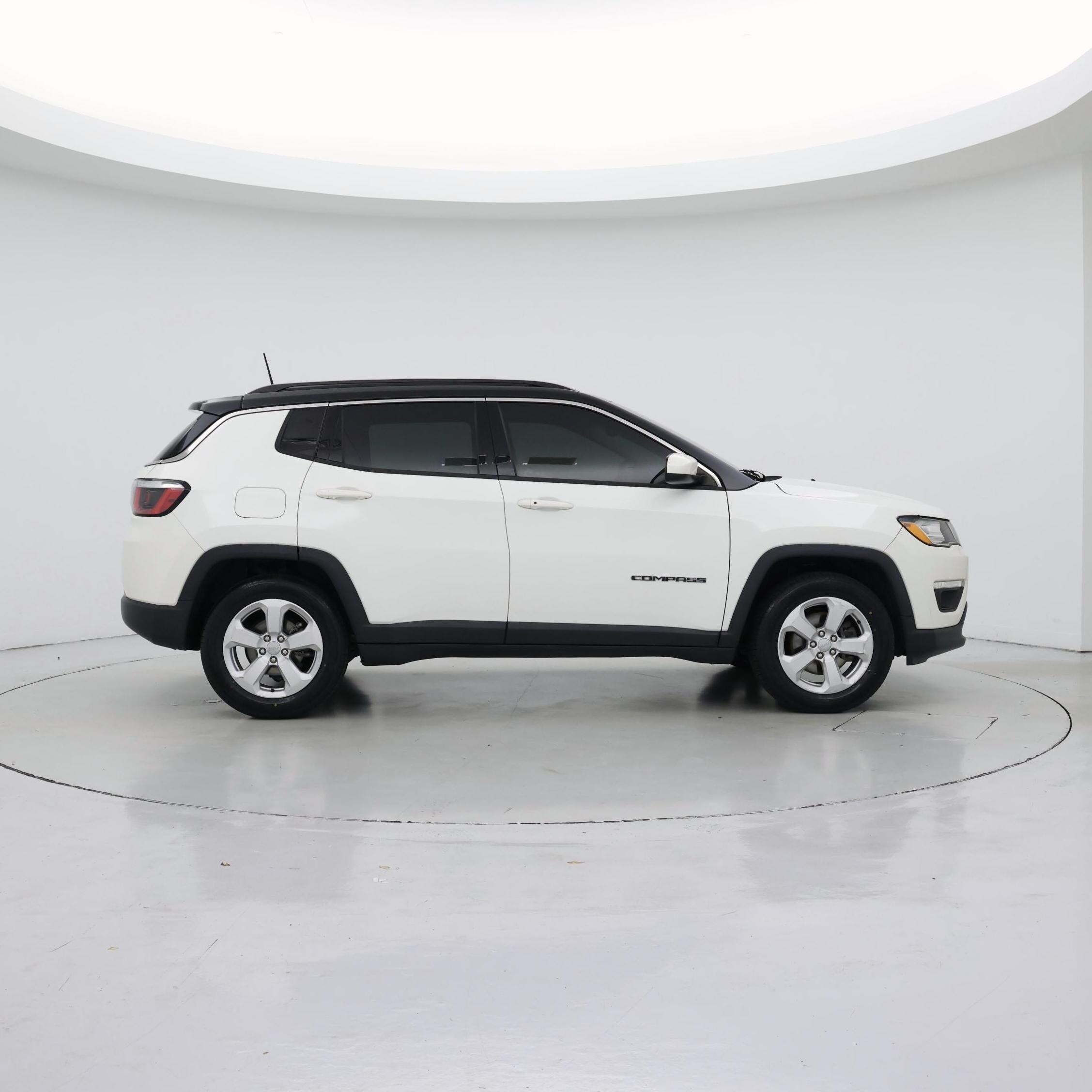 Thumbnail: 2020 Jeep Compass - 7