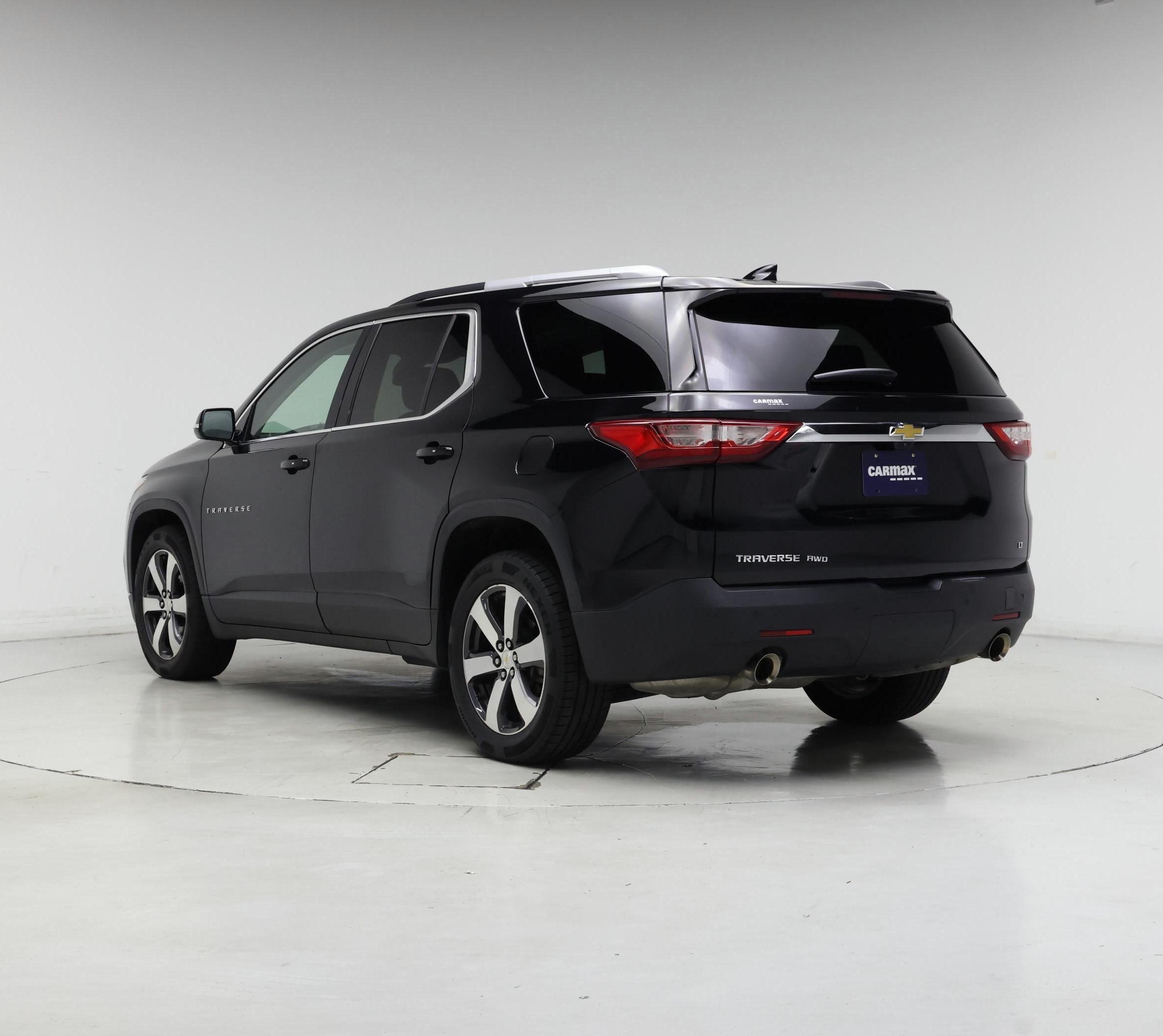 Thumbnail: 2018 Chevrolet Traverse - 2