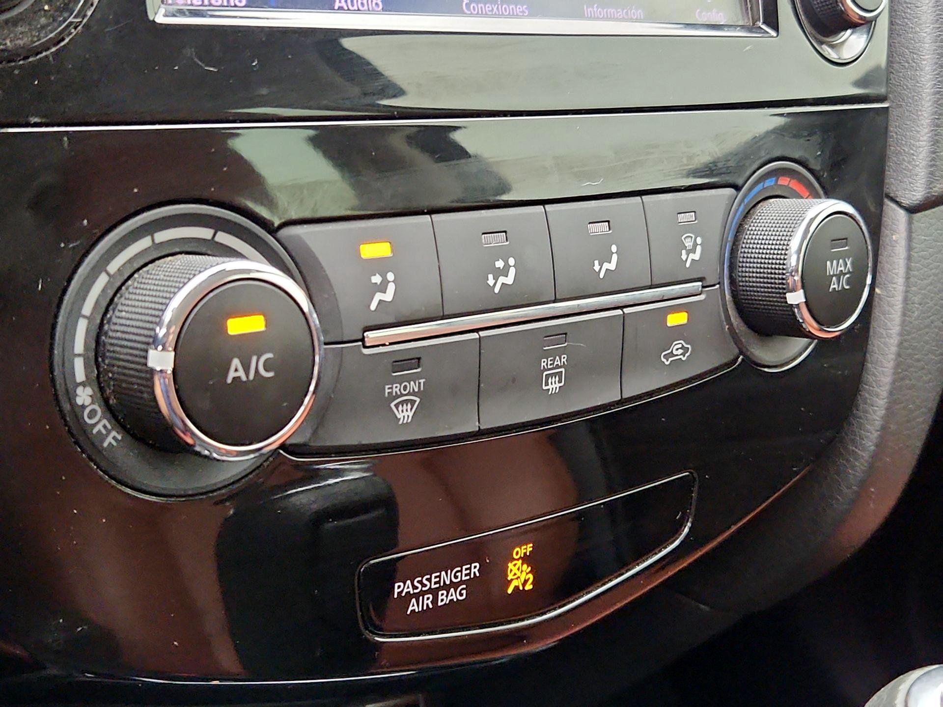Thumbnail: 2019 Nissan Rogue - 16