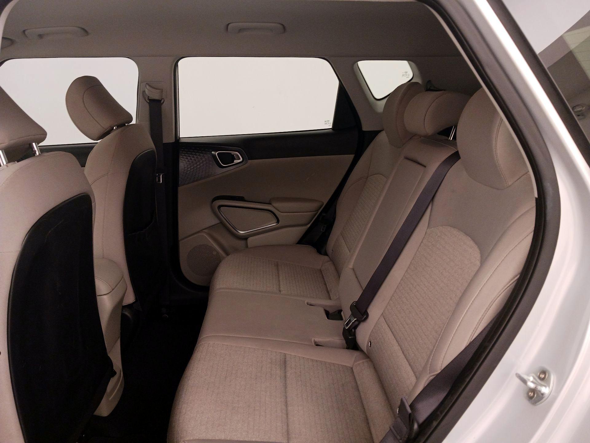 Thumbnail: 2020 Kia Soul - 20